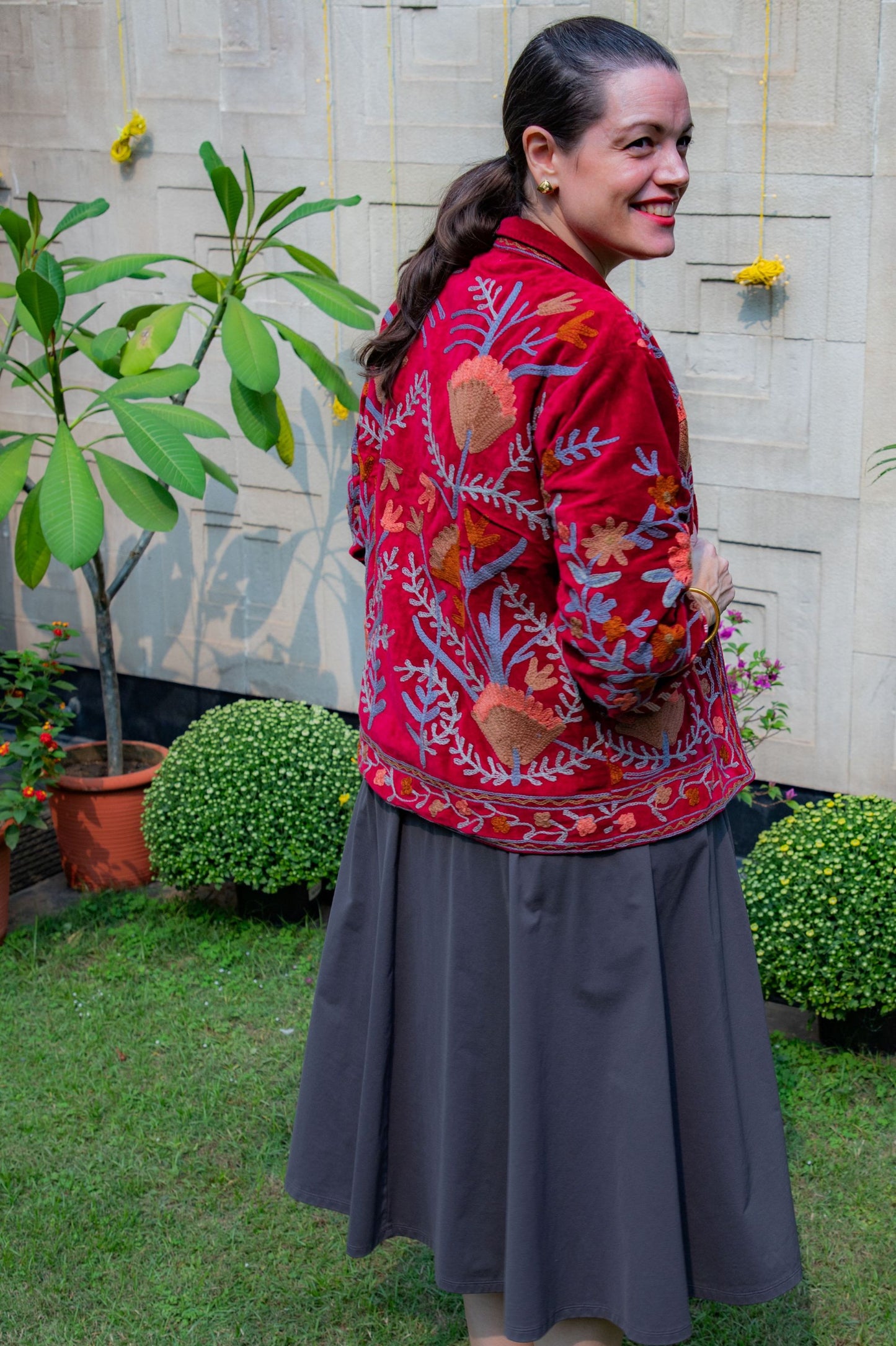 VELVET SUZANI JACKET - MAROON FLORAL