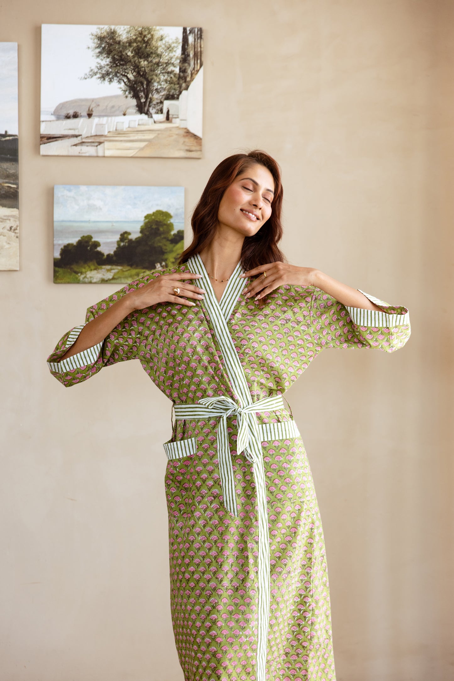 LIGHT COTTON ROBE - GREEN FLORAL BLOOM