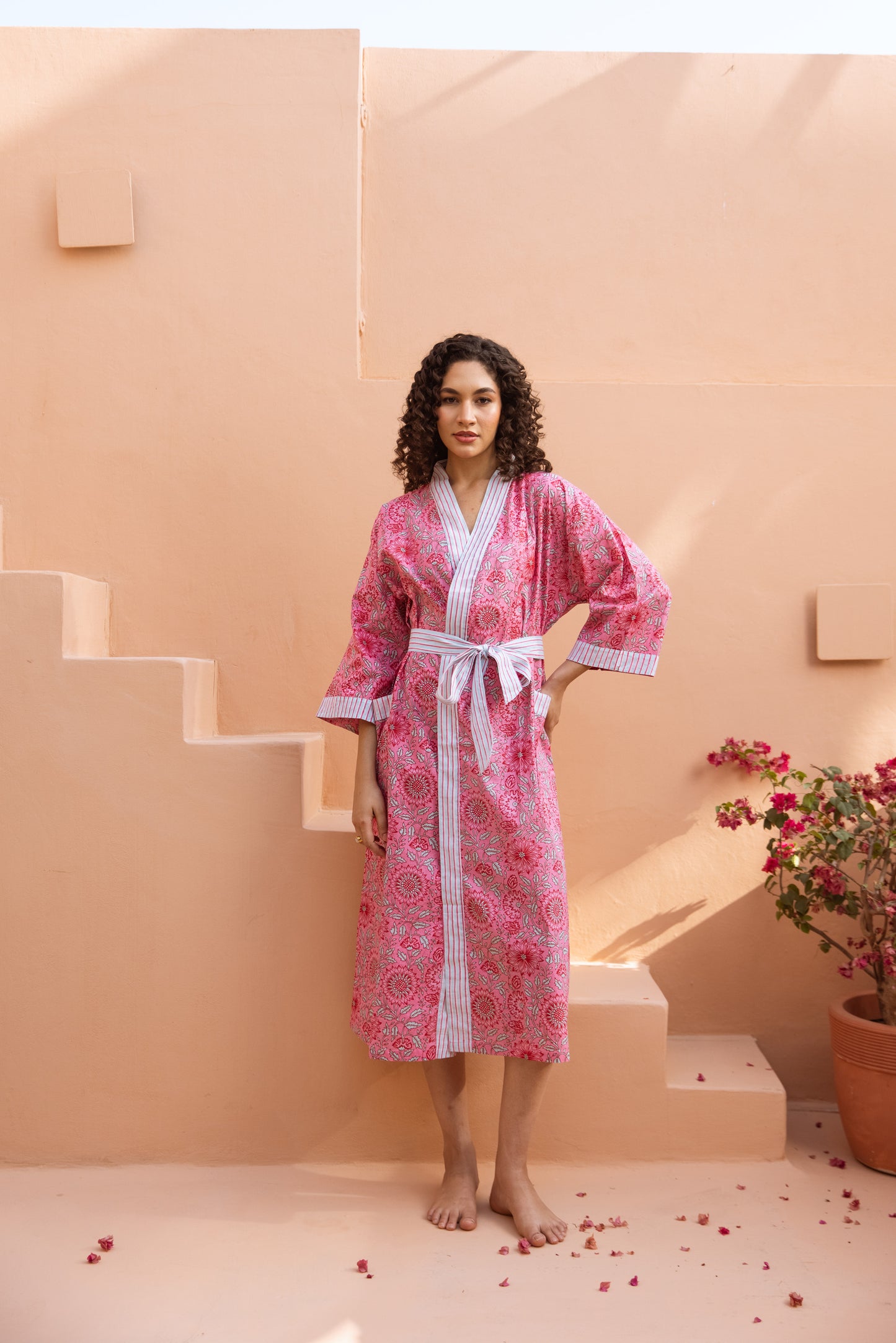 BUBBLEGUM PINK FLORAL COTTON ROBE