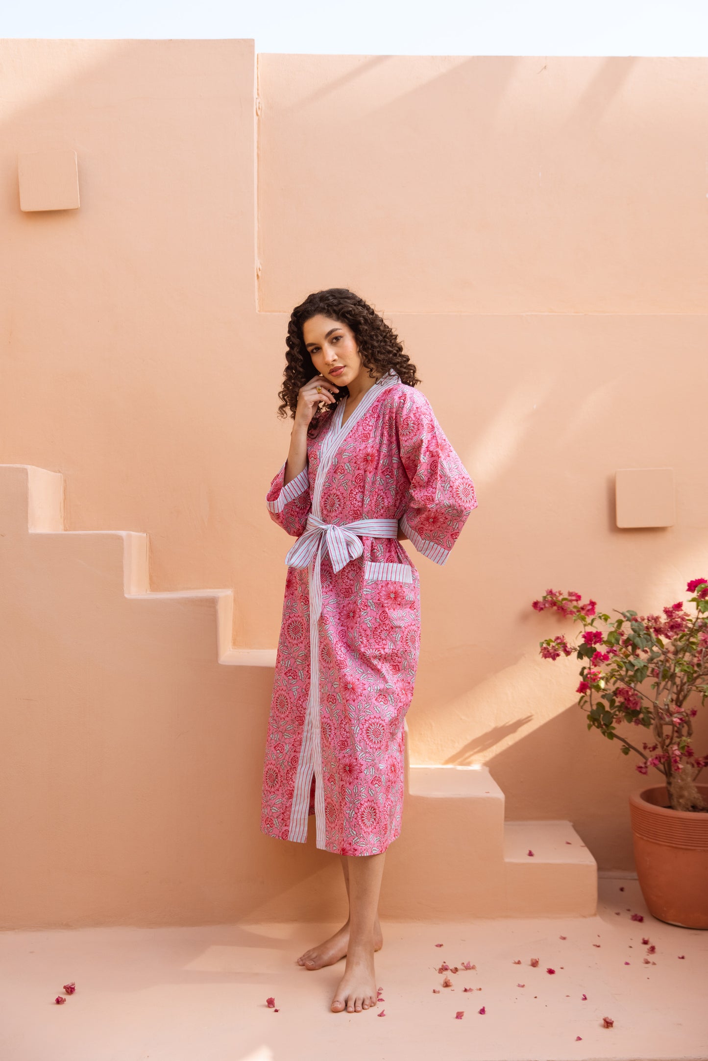 BUBBLEGUM PINK FLORAL COTTON ROBE