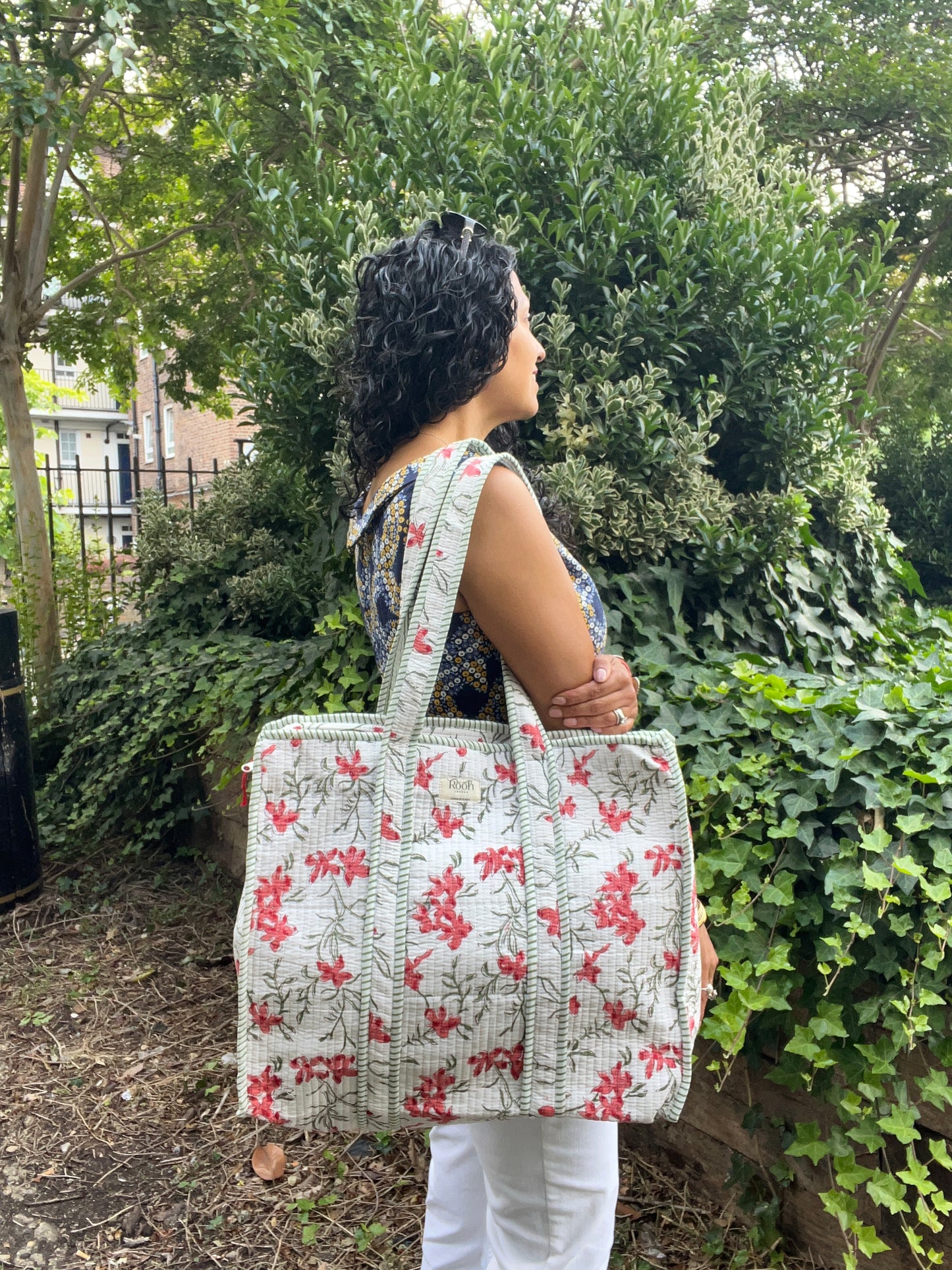 CORAL VINE BLOCK PRINT QUILTED TOTE BAG