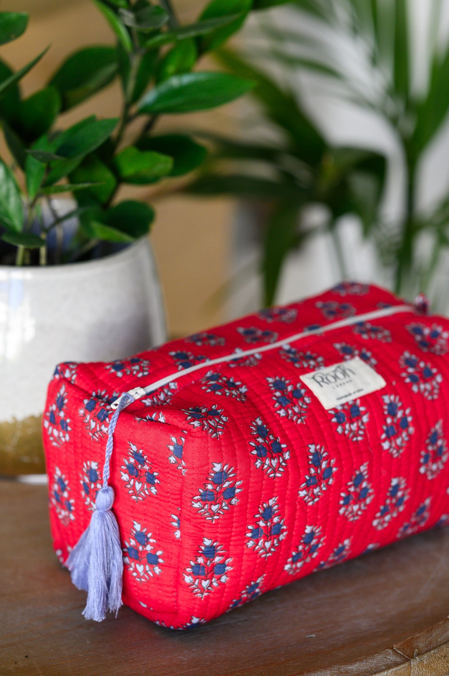 QUILTED COTTON WASH BAG - CRIMSON BLOOM