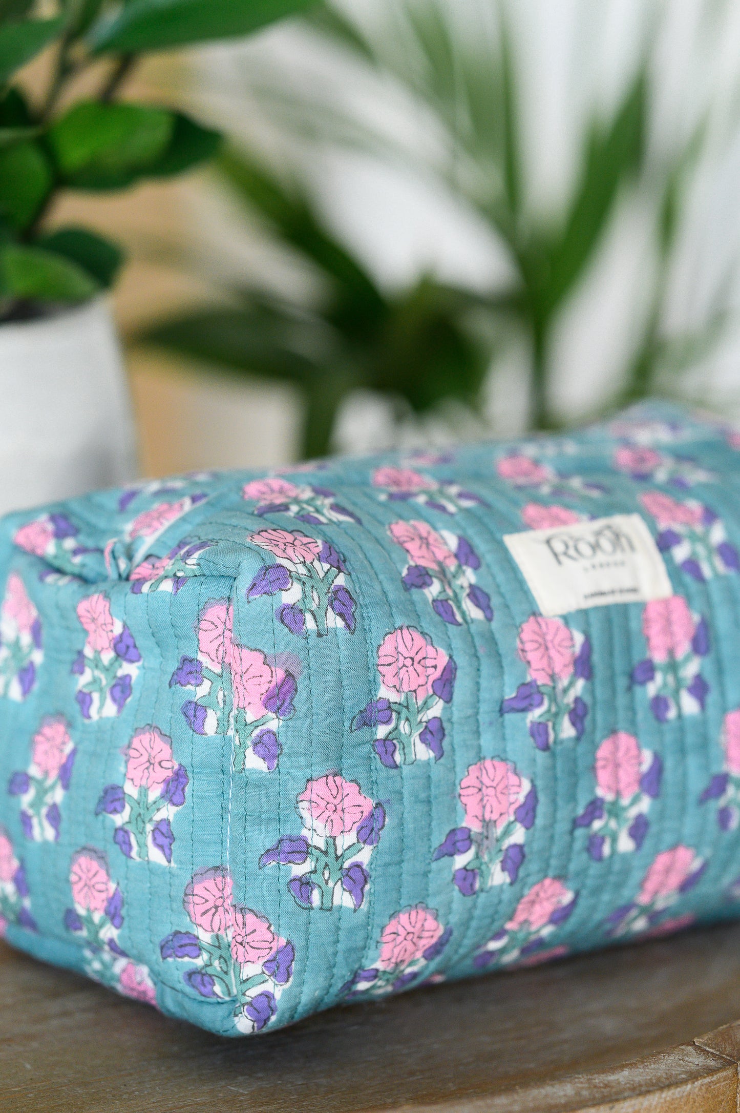 QUILTED COTTON WASH BAG - DUCKEGG BLUE FLORAL