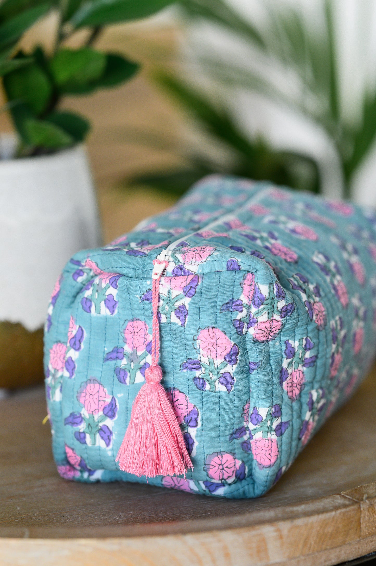 QUILTED COTTON WASH BAG - DUCKEGG BLUE FLORAL