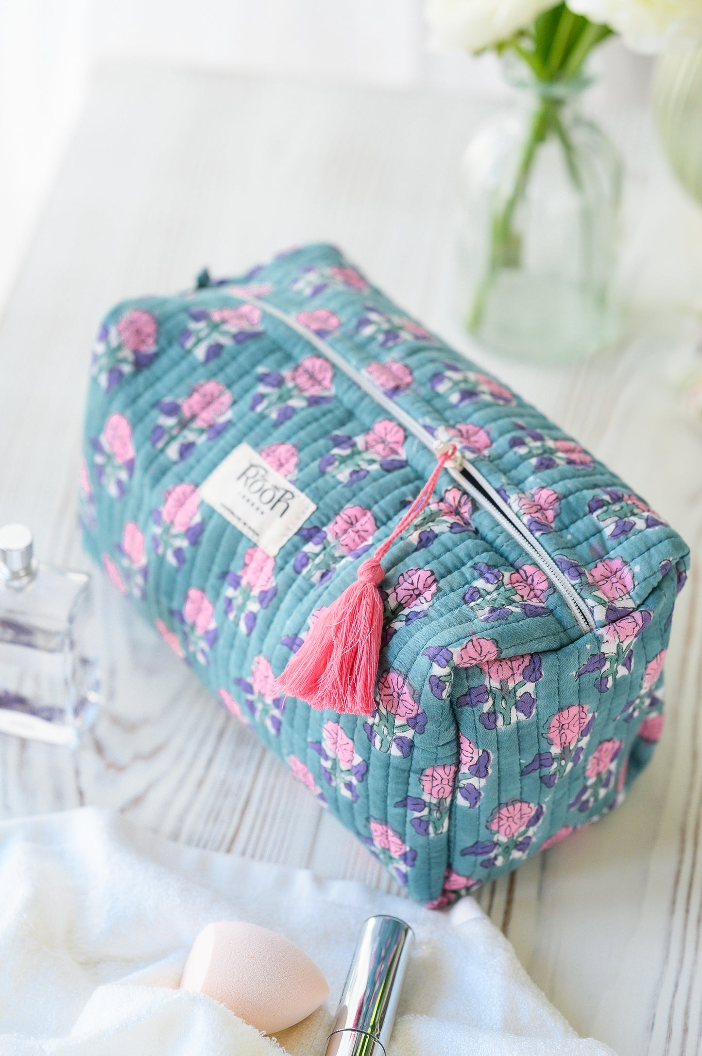 QUILTED COTTON WASH BAG - DUCKEGG BLUE FLORAL