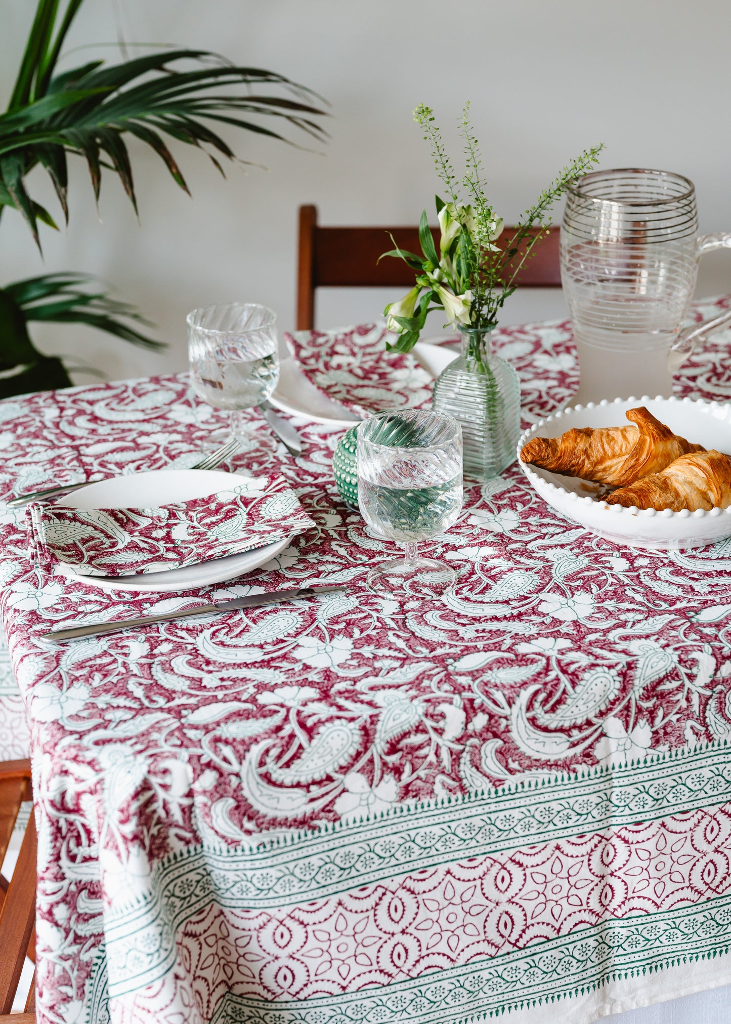 ROSE PAISLEY TABLECLOTH