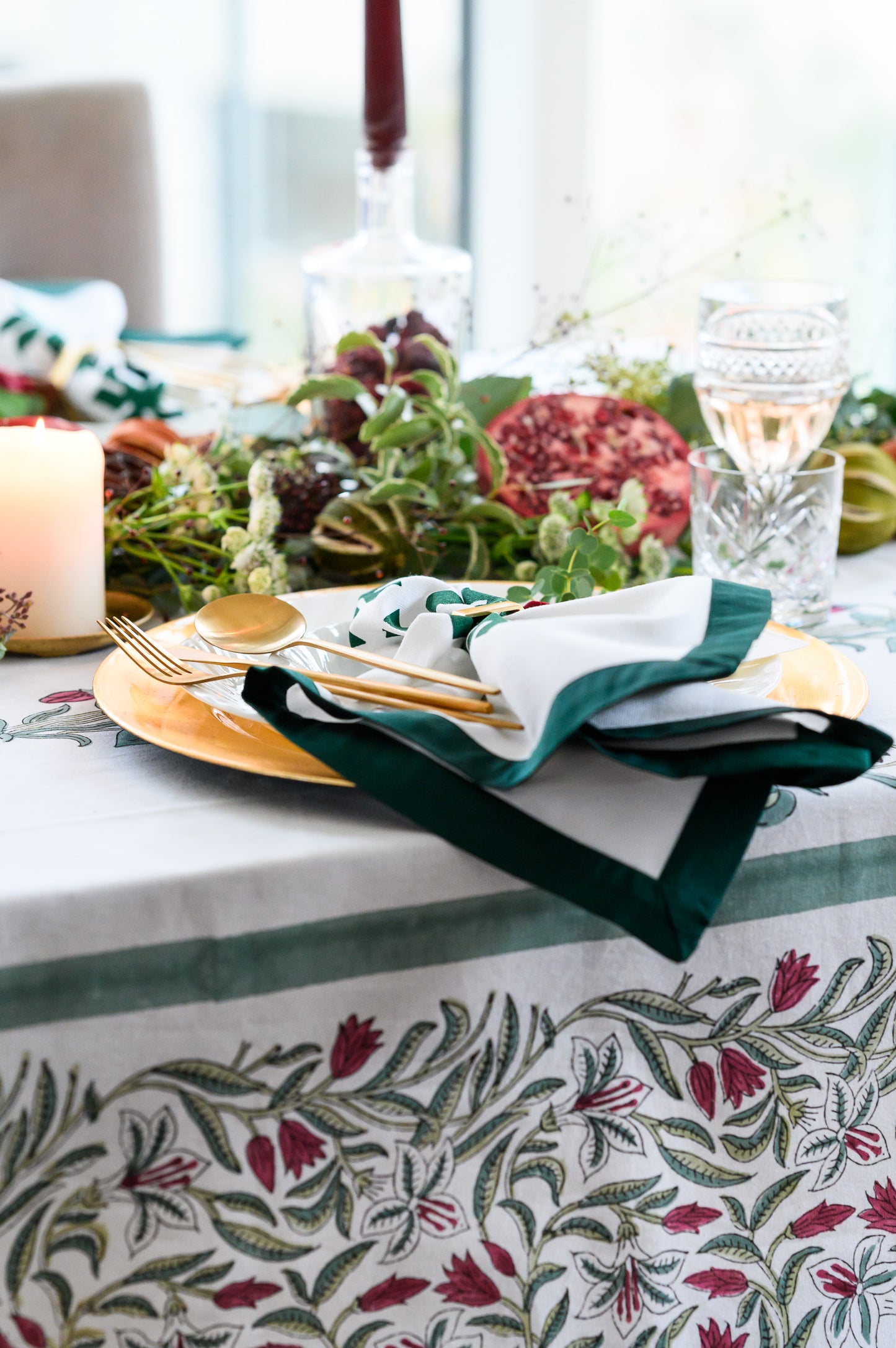 BERRY FLORAL VINE TABLECLOTH - PREORDER