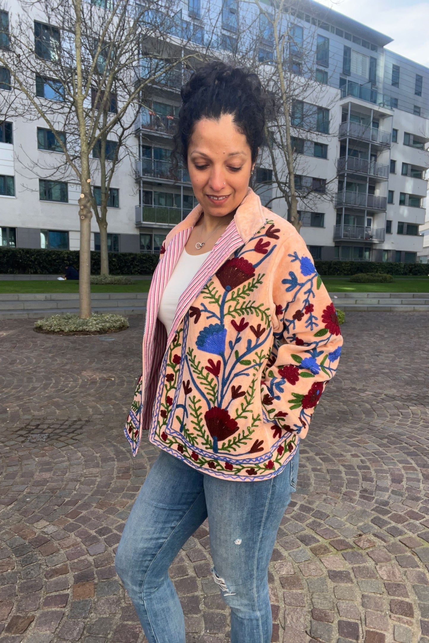 VELVET SUZANI JACKET - PEACH & BLUE FLORAL