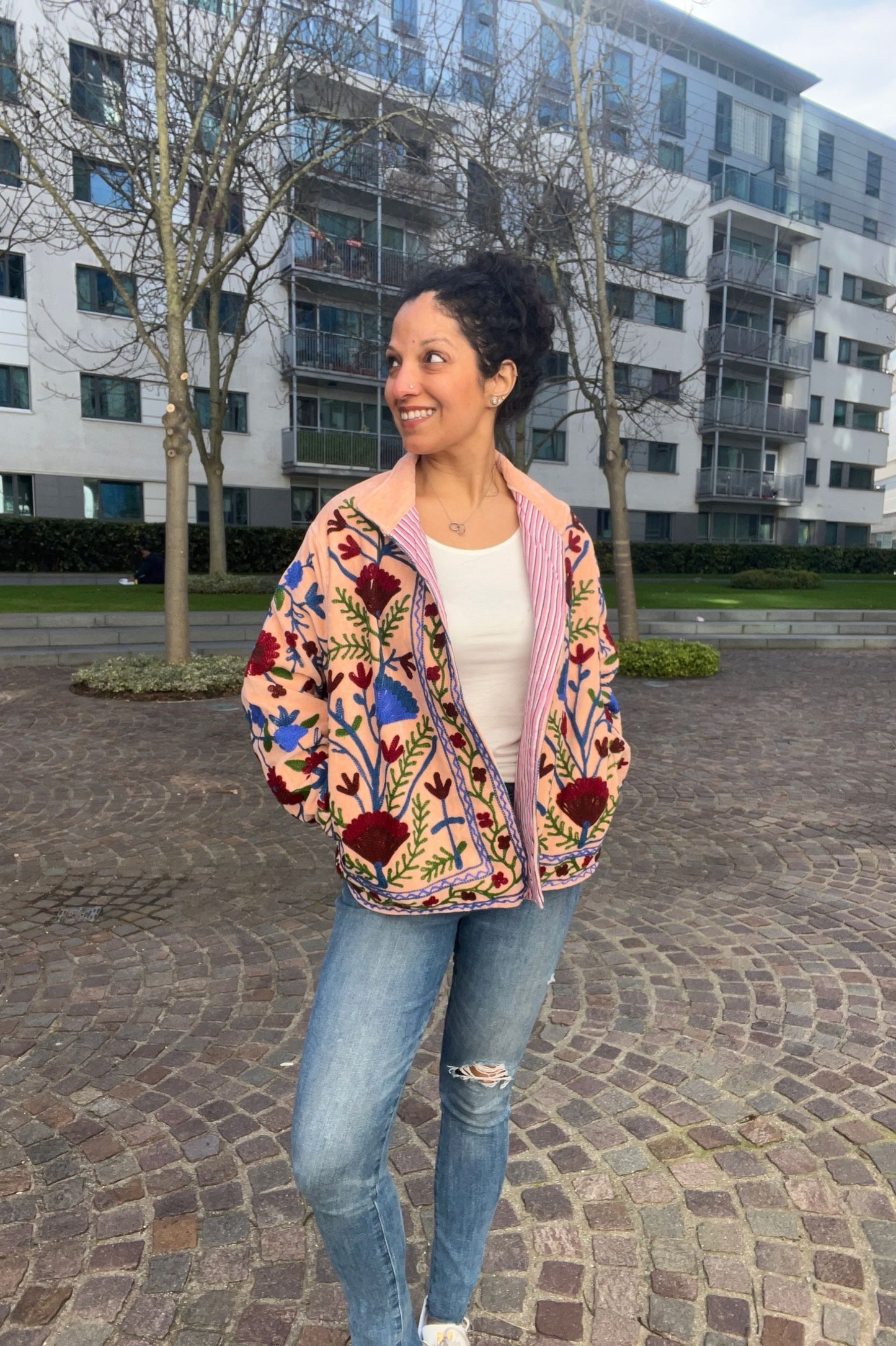 VELVET SUZANI JACKET - PEACH & BLUE FLORAL