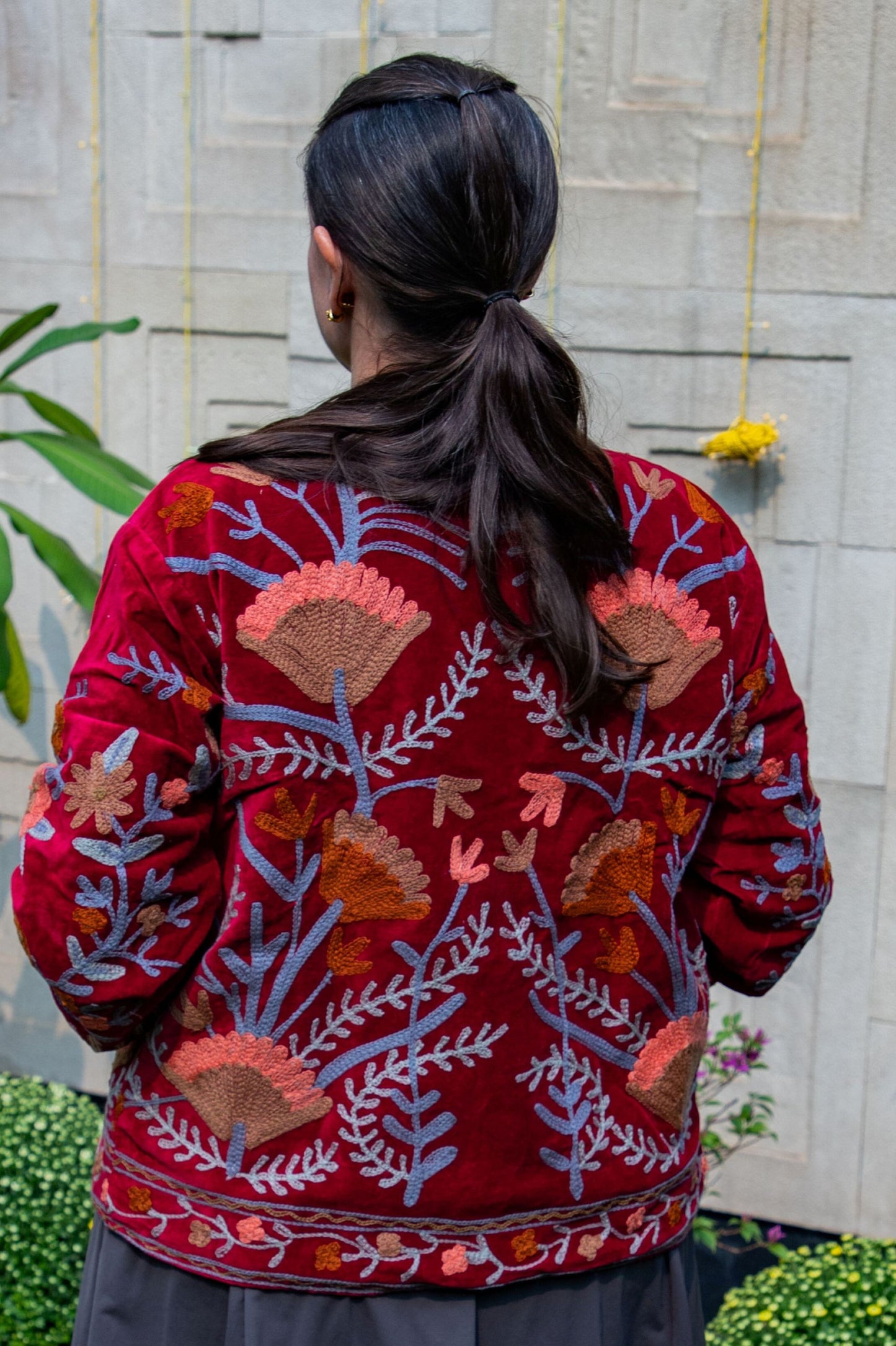 VELVET SUZANI JACKET - MAROON FLORAL