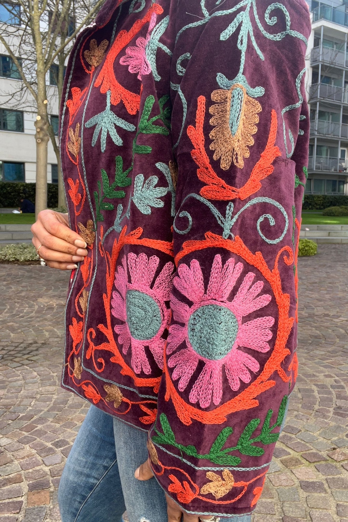 VELVET SUZANI JACKET - PLUM FLORAL