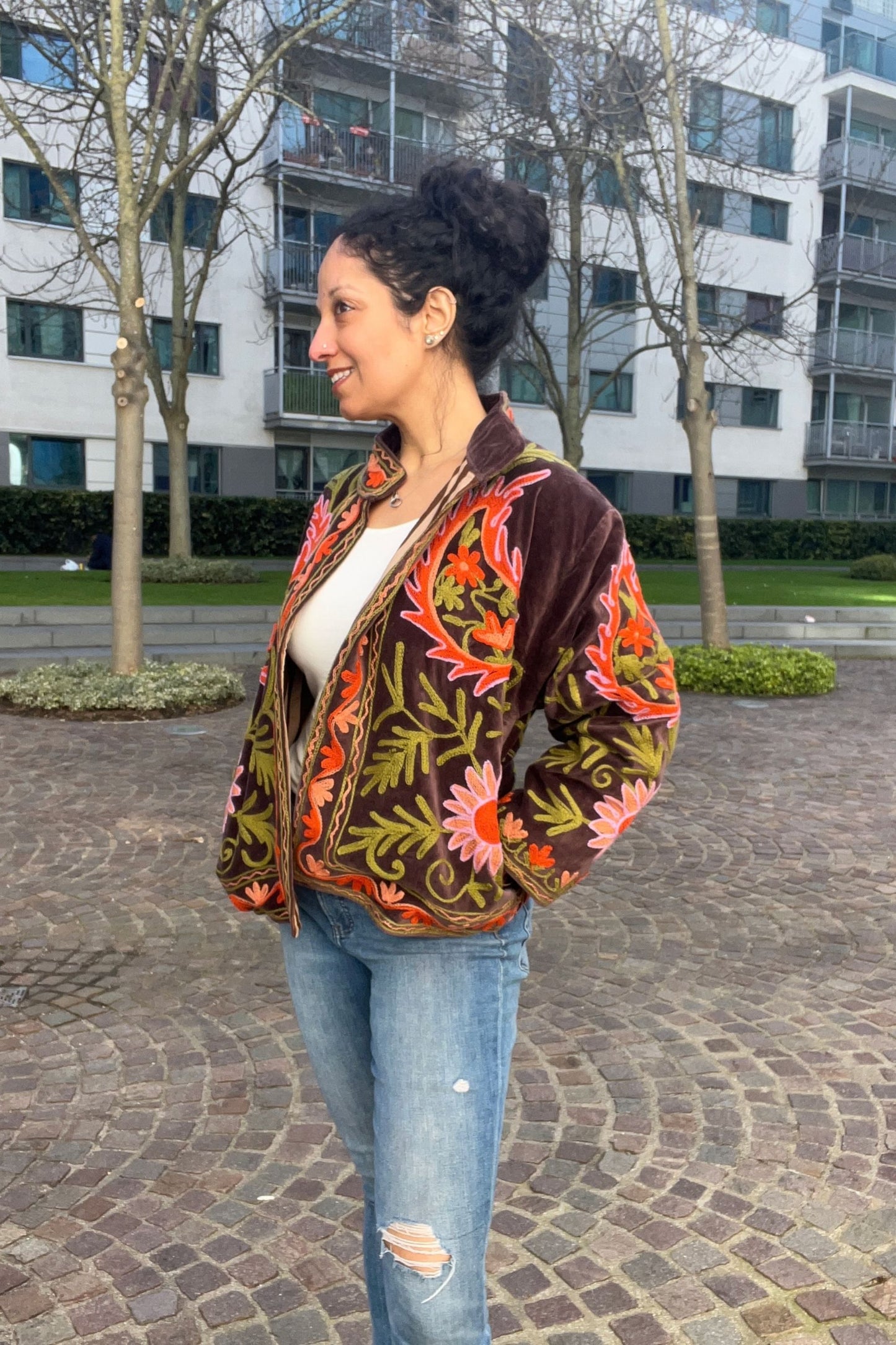 VELVET SUZANI JACKET - CHOCOLATE & CORAL