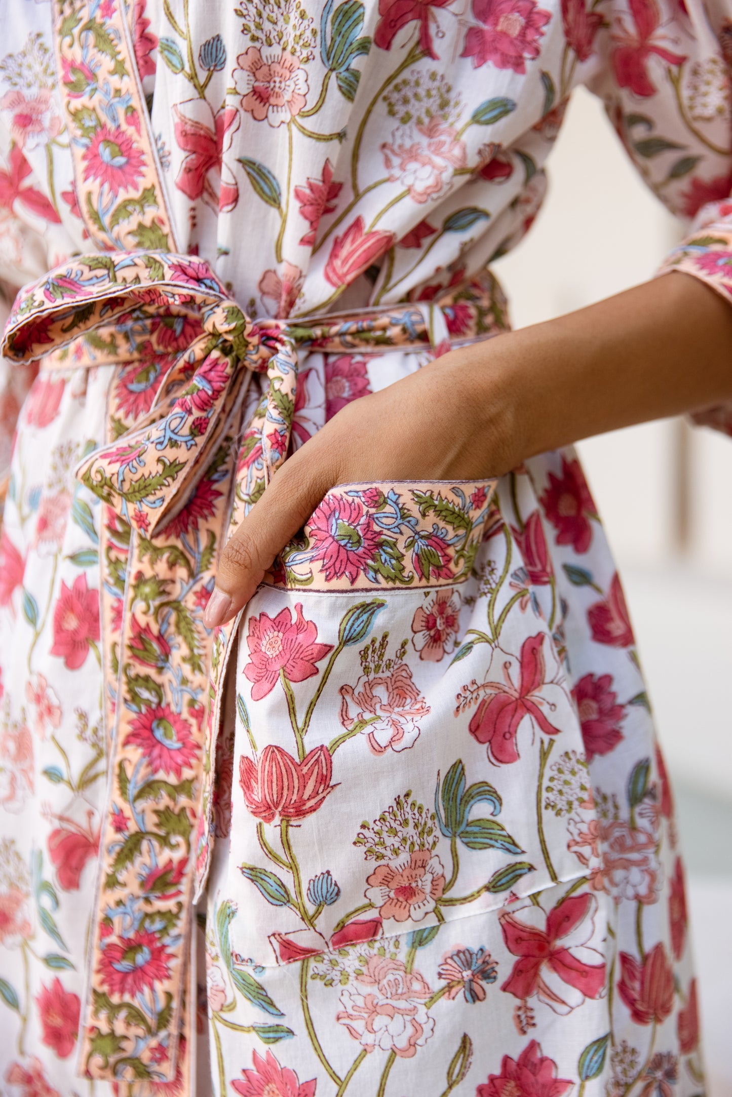 LIGHT COTTON ROBE - BLUSH FLORAL