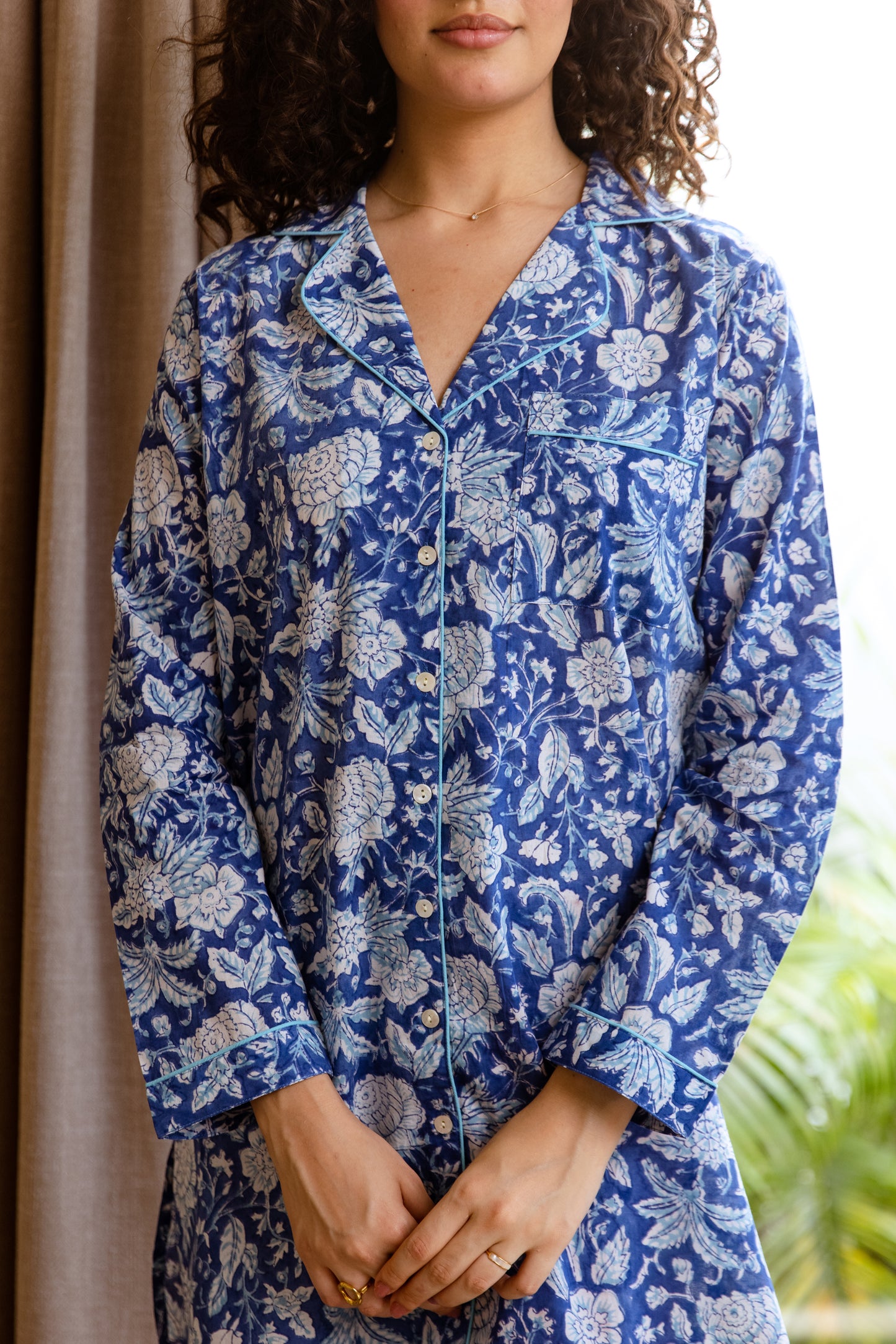 WOMEN'S PURE COTTON NIGHTSHIRT - BLUE BLOSSOM