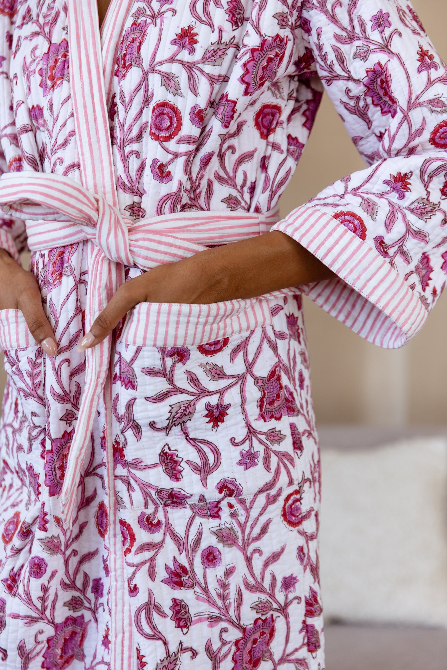 LUXURY QUILTED COTTON ROBE - PINK FLORAL VINE