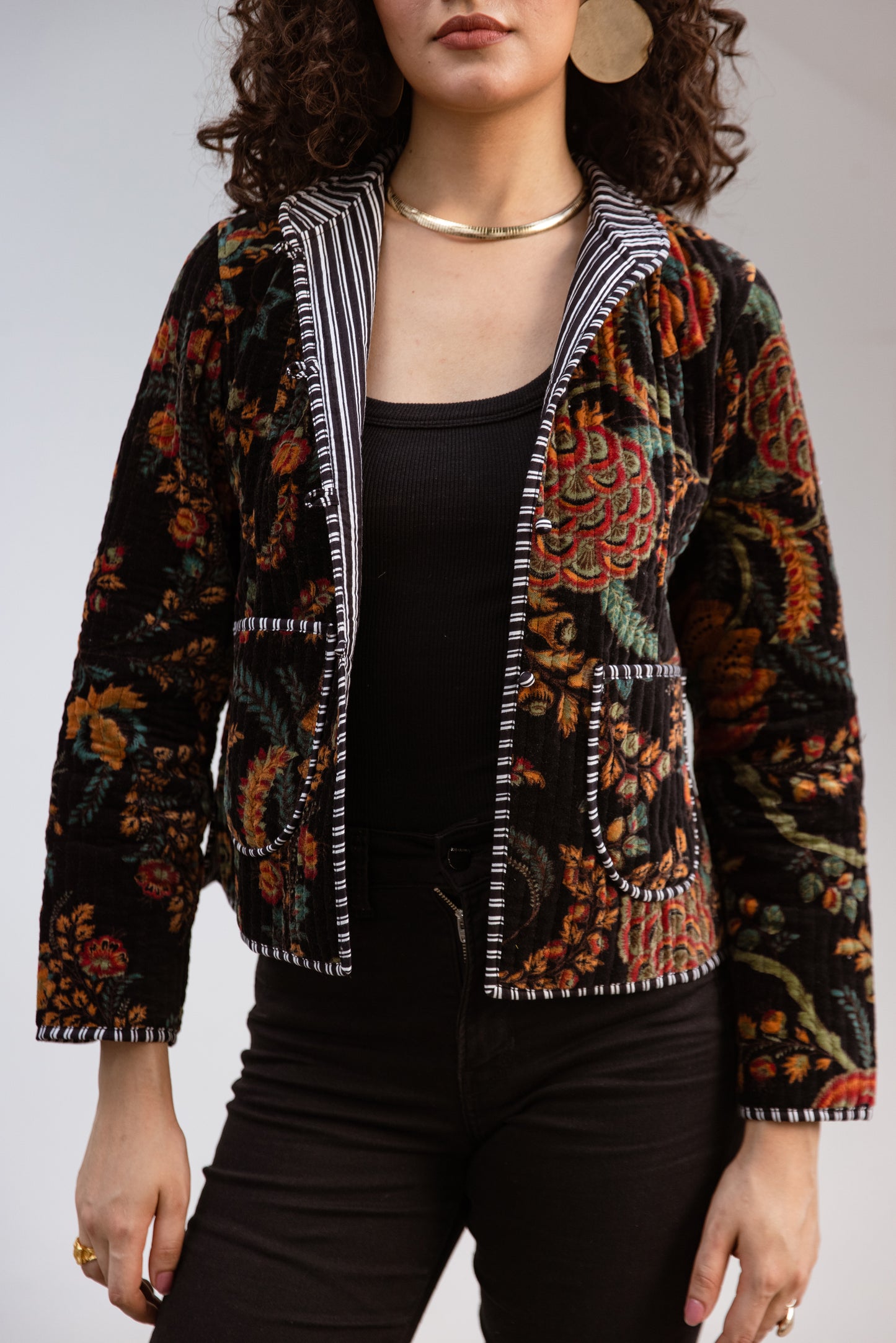VELVET JACKET - BLACK FLORAL