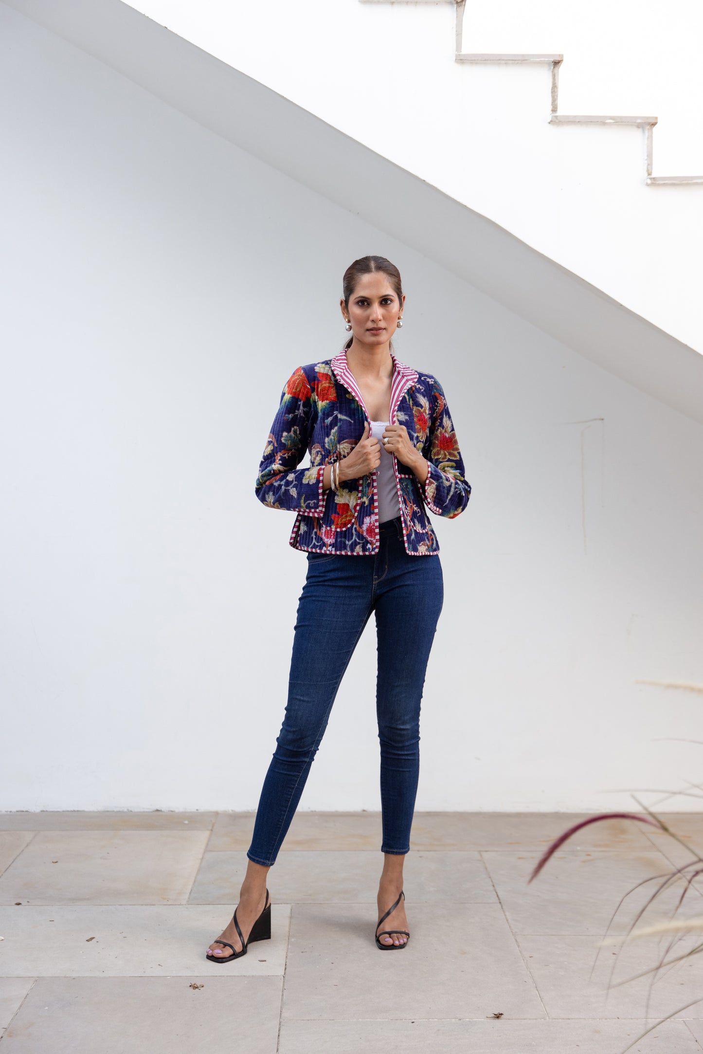 VELVET JACKET - MIDNIGHT BLOOM