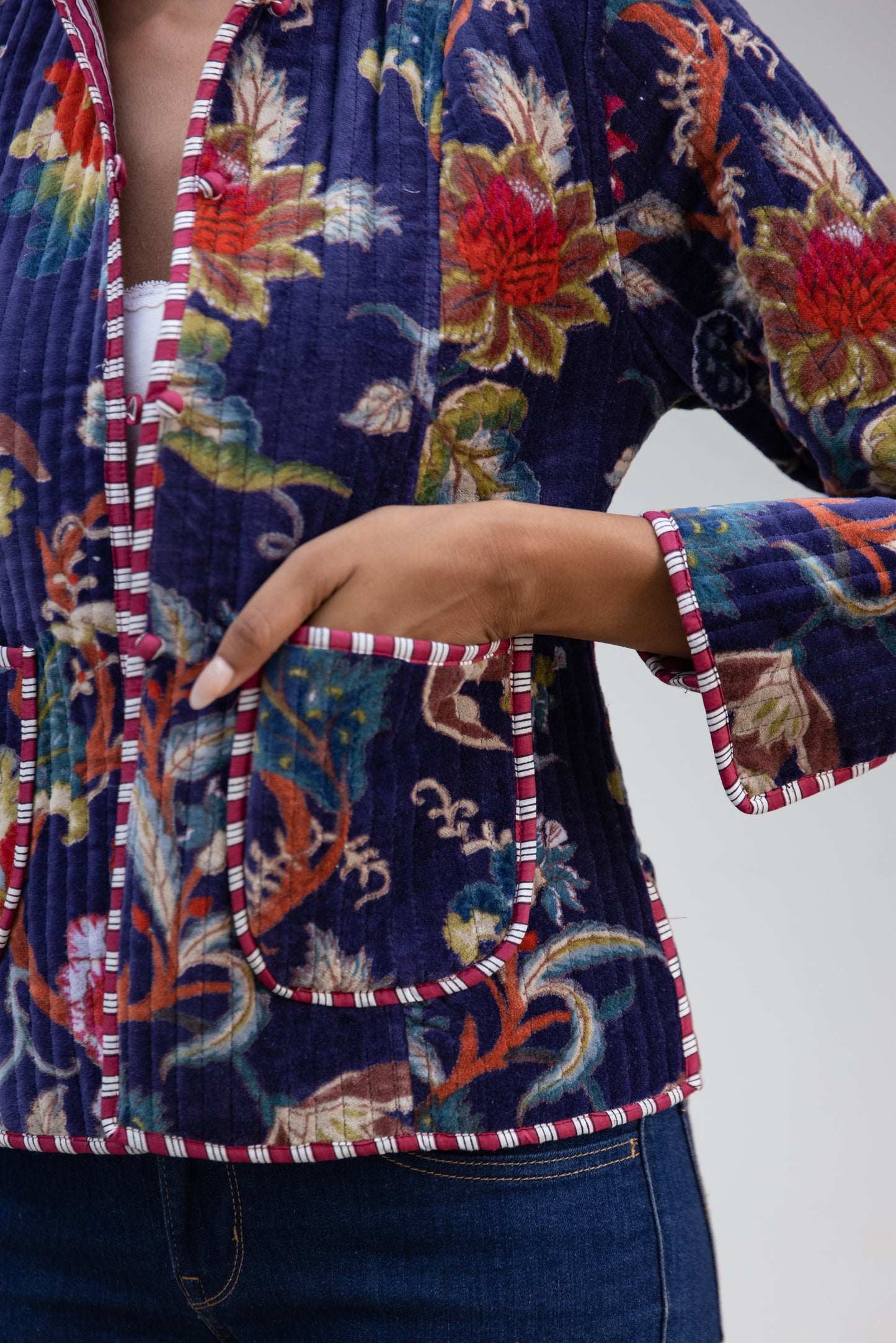 VELVET JACKET - MIDNIGHT BLOOM