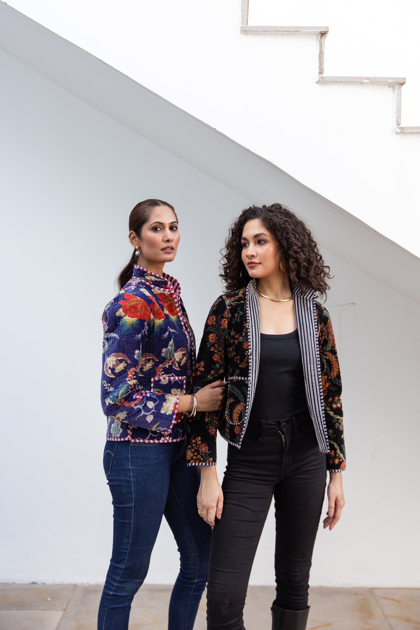 VELVET JACKET - BLACK FLORAL