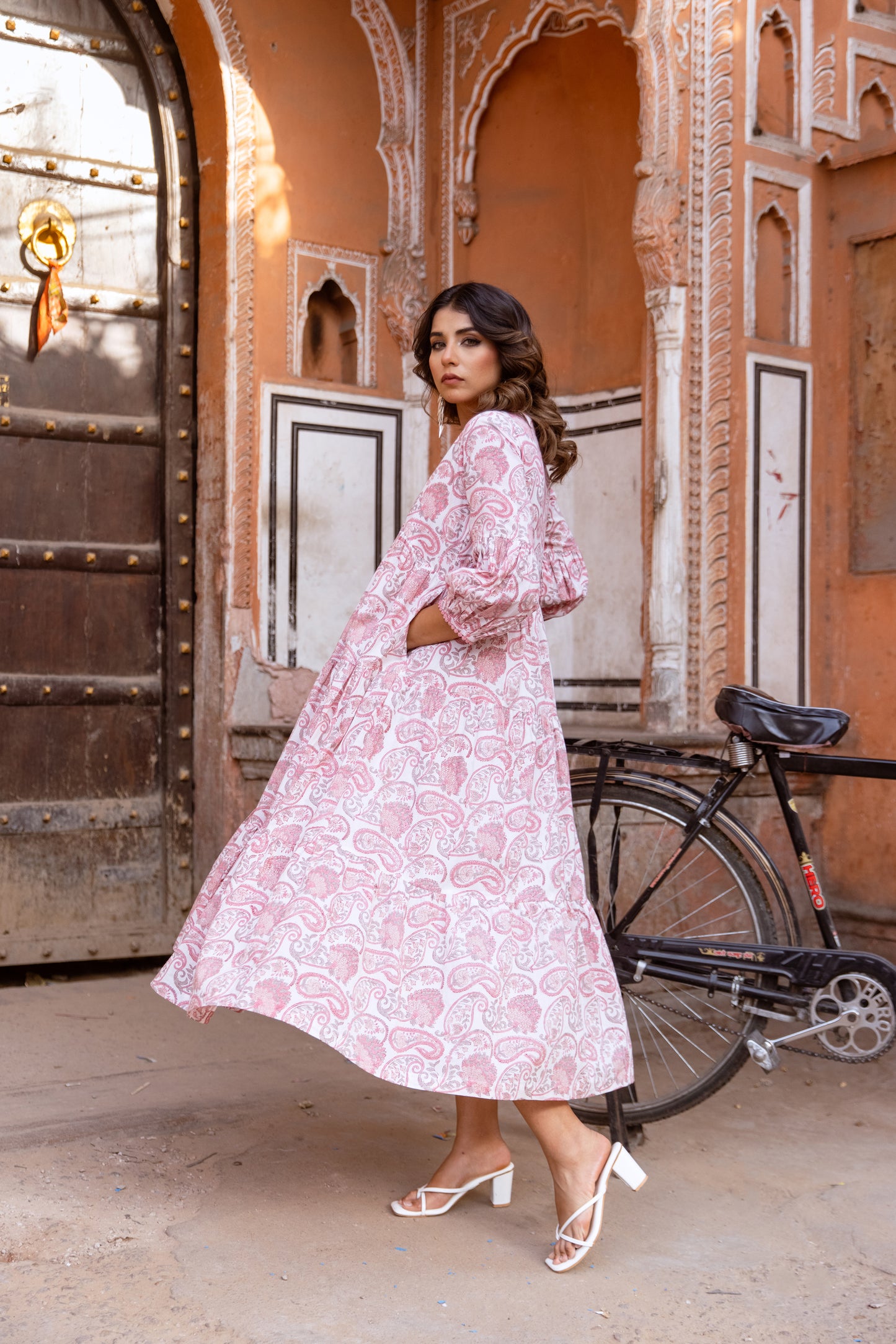 ZOYA DRESS - PINK PAISLEY