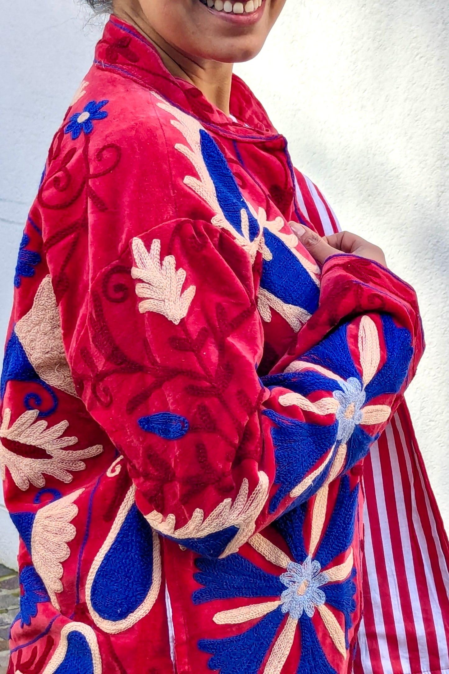 VELVET SUZANI JACKET - RED & COBALT