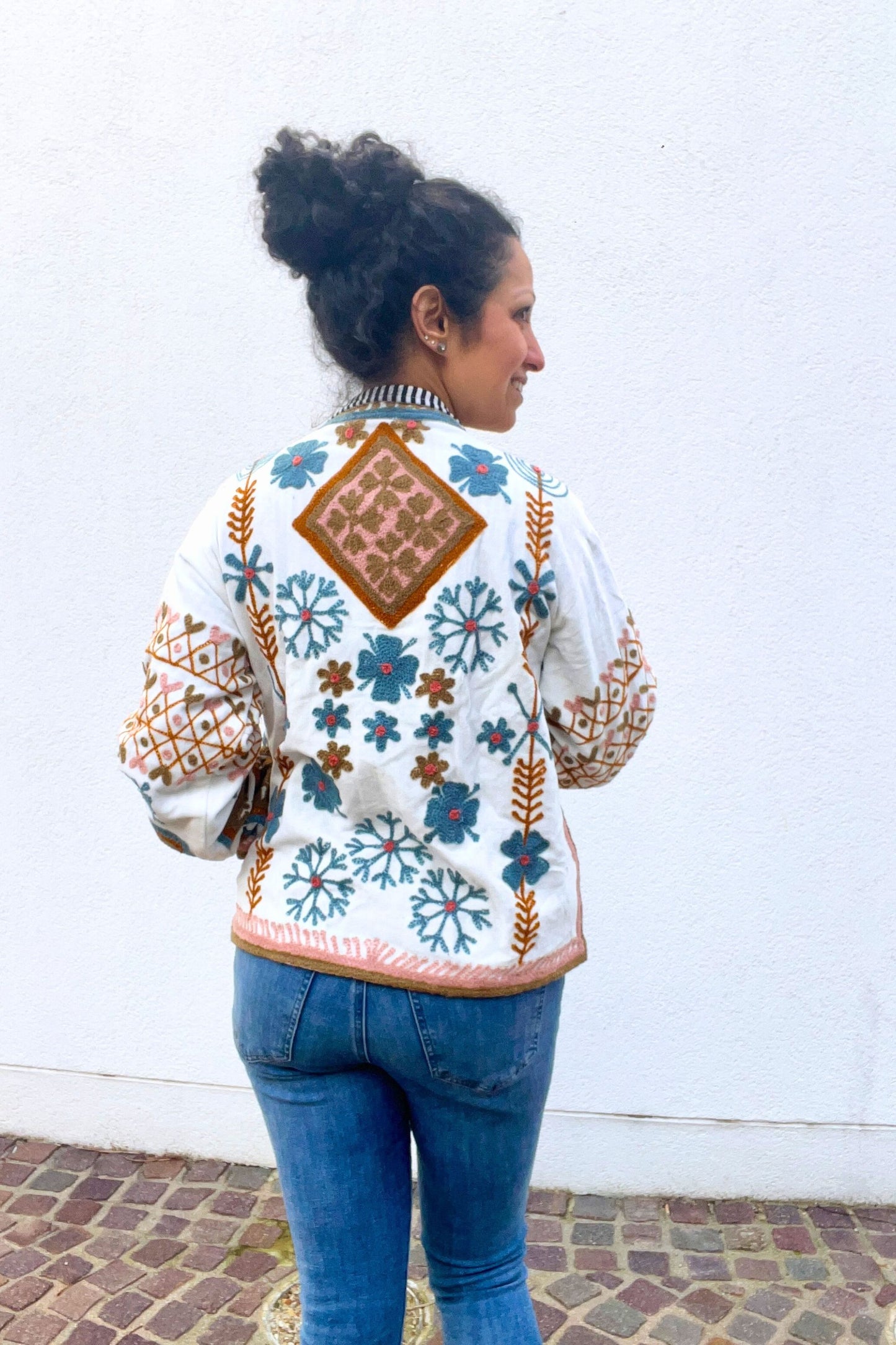 VELVET SUZANI JACKET - IVORY & BROWN