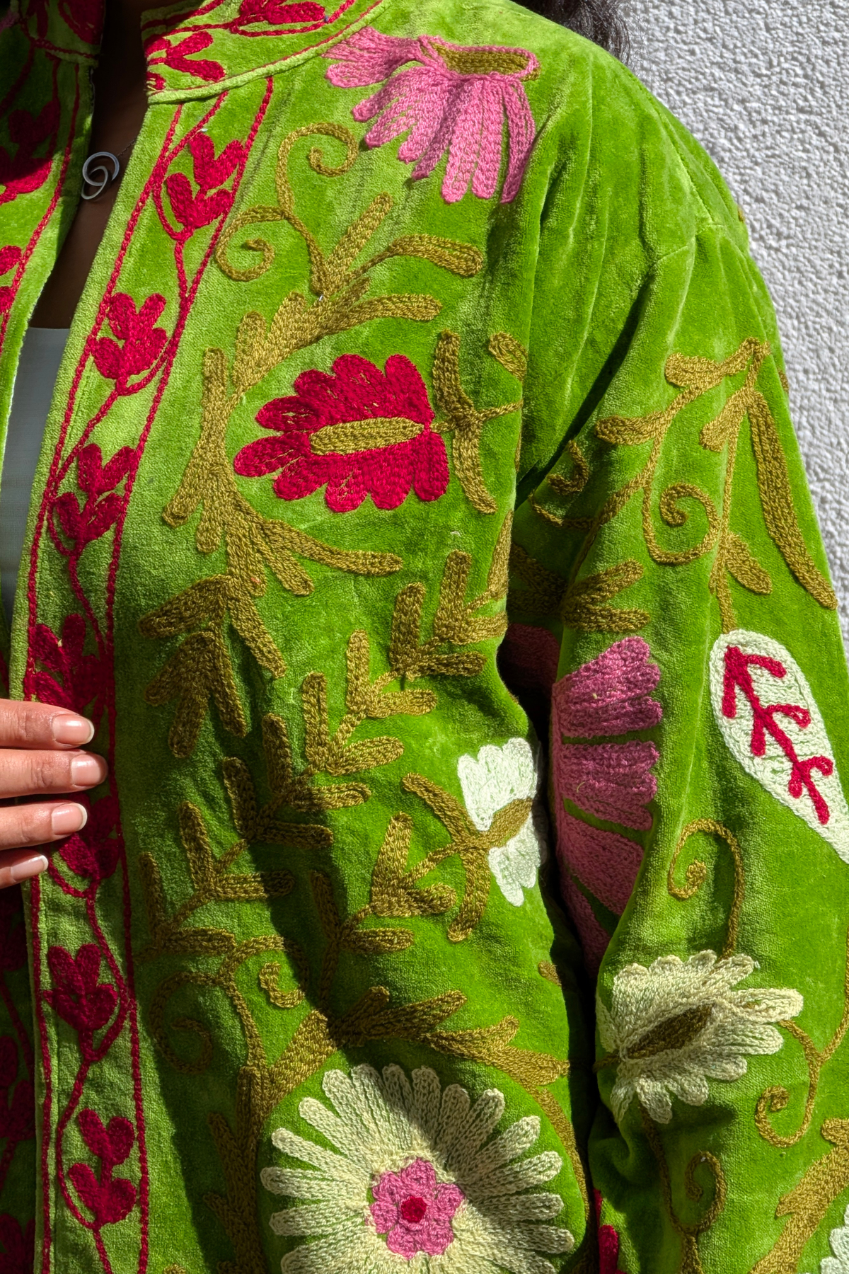 VELVET SUZANI JACKET - LIME GREEN FLORAL