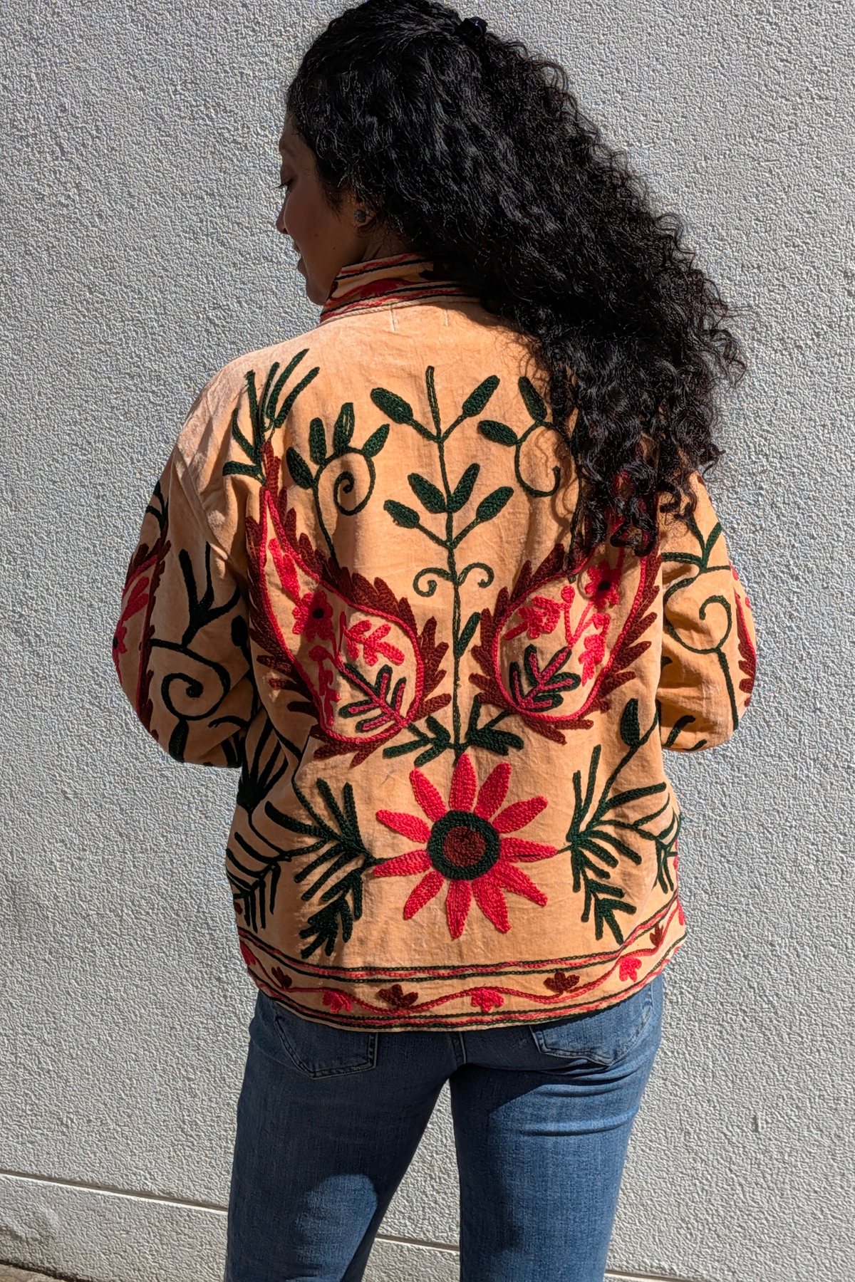 VELVET SUZANI JACKET - PEACH PAISLEY