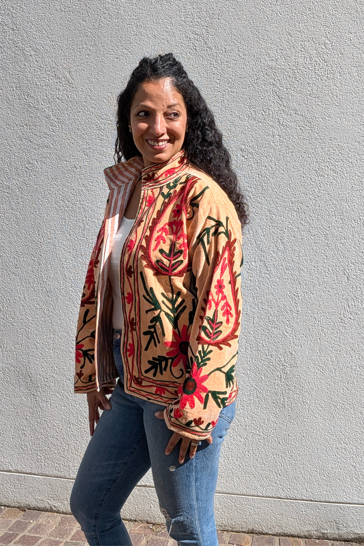 VELVET SUZANI JACKET - PEACH PAISLEY
