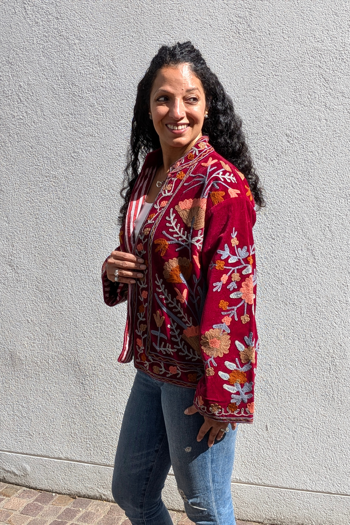VELVET SUZANI JACKET - MAROON FLORAL