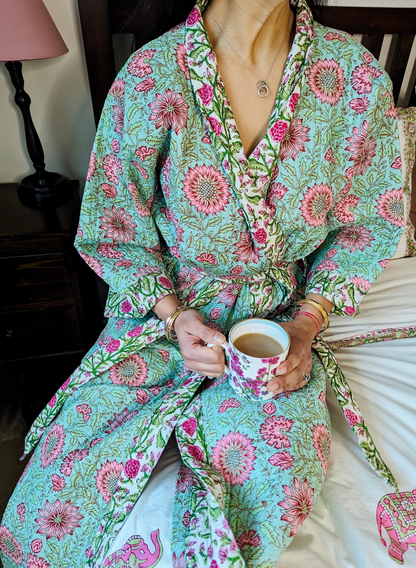 PALE PINK & SEA GREEN FLORAL VINE LUXURY QUILTED COTTON ROBE