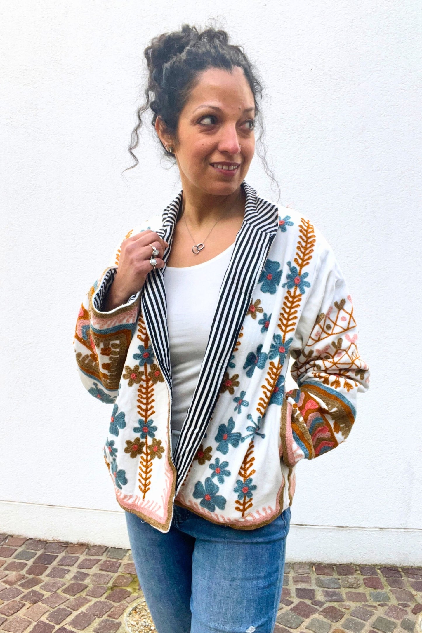 VELVET SUZANI JACKET - IVORY & BROWN
