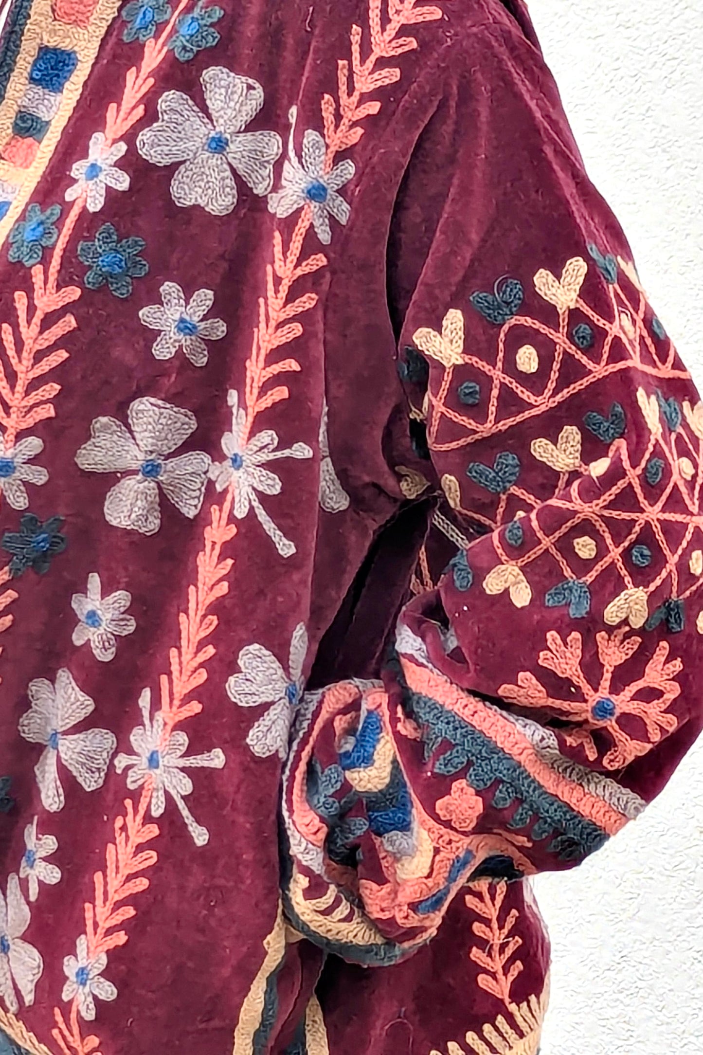 VELVET SUZANI JACKET - MAROON & CORAL FLORAL