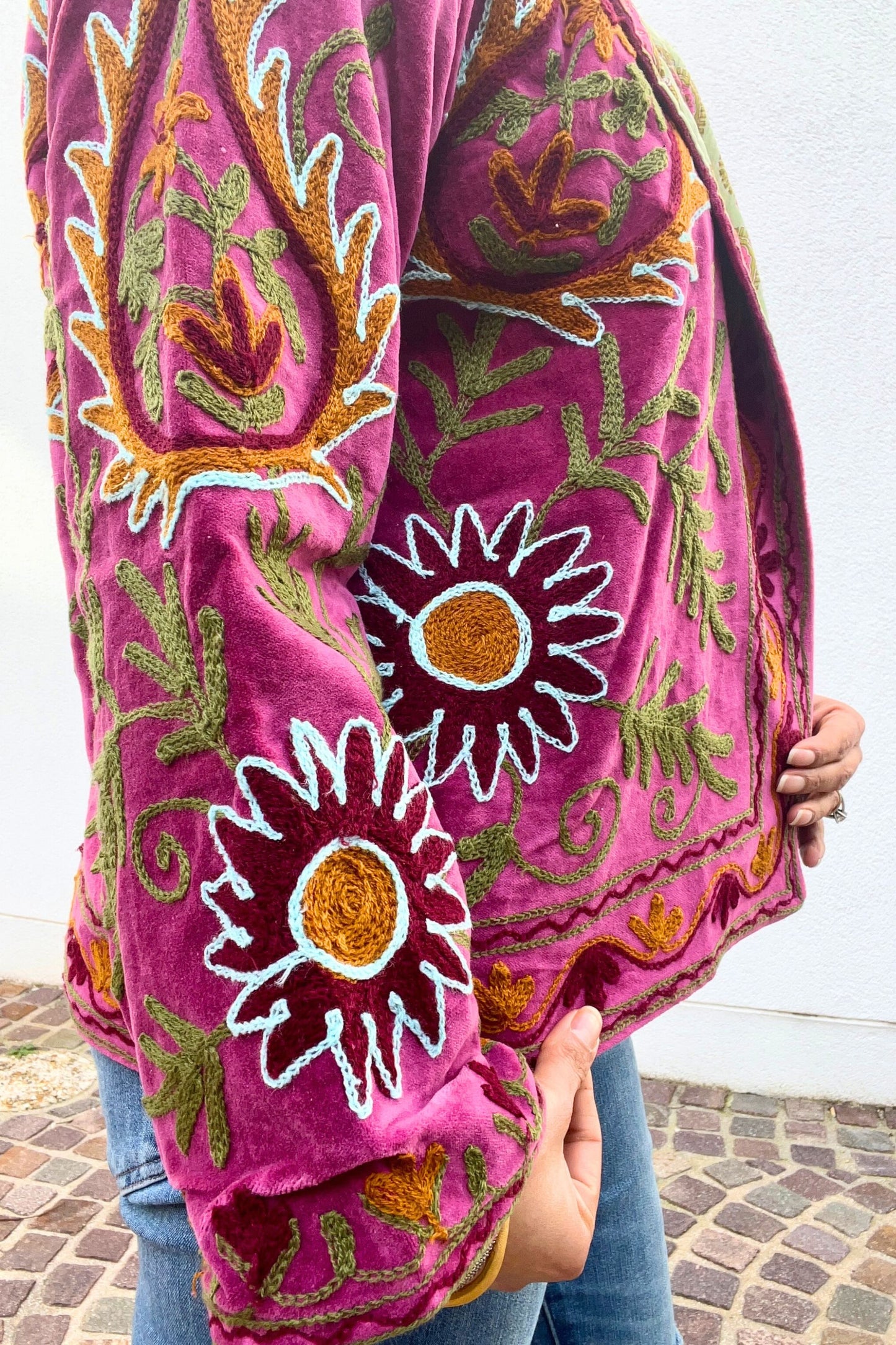 VELVET SUZANI JACKET - MAGENTA FLORAL