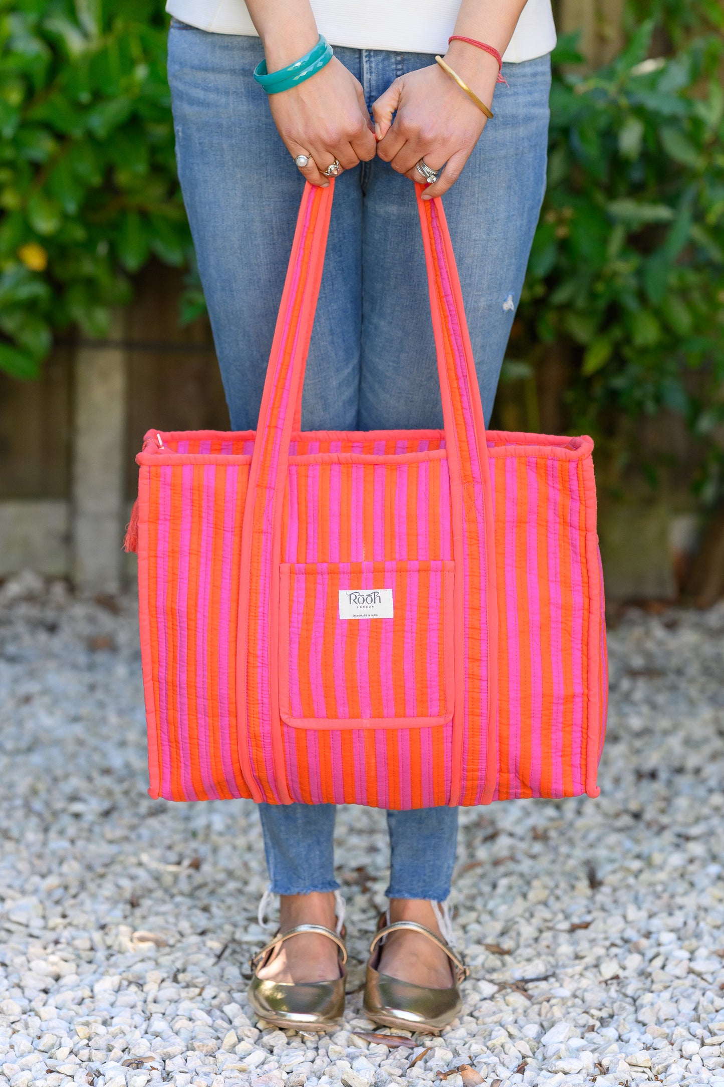 MEDIUM QUILTED TOTE BAG - SUNSET STRIPE