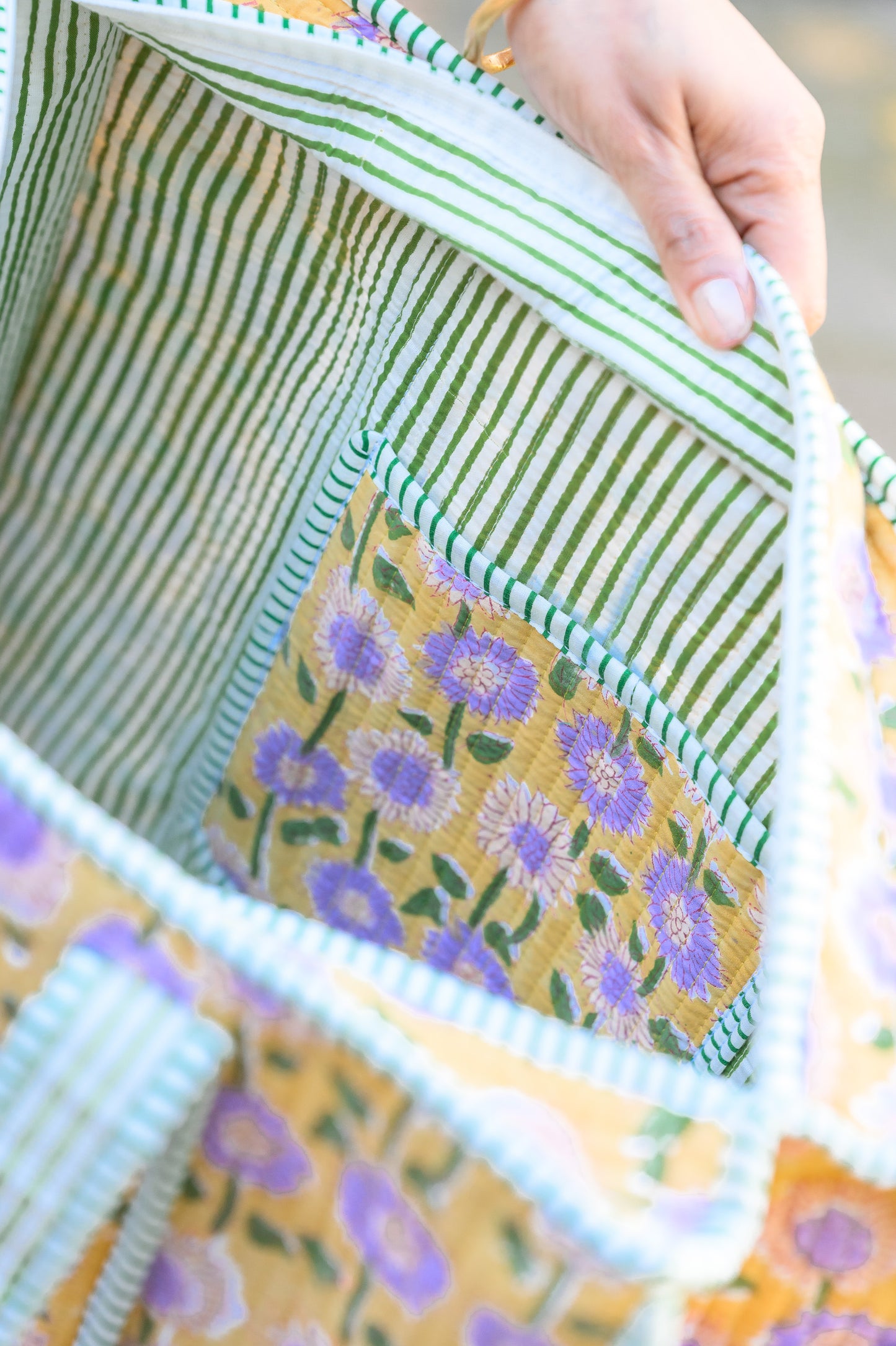 QUILTED TOTE BAG - YELLOW & LILAC FLORAL