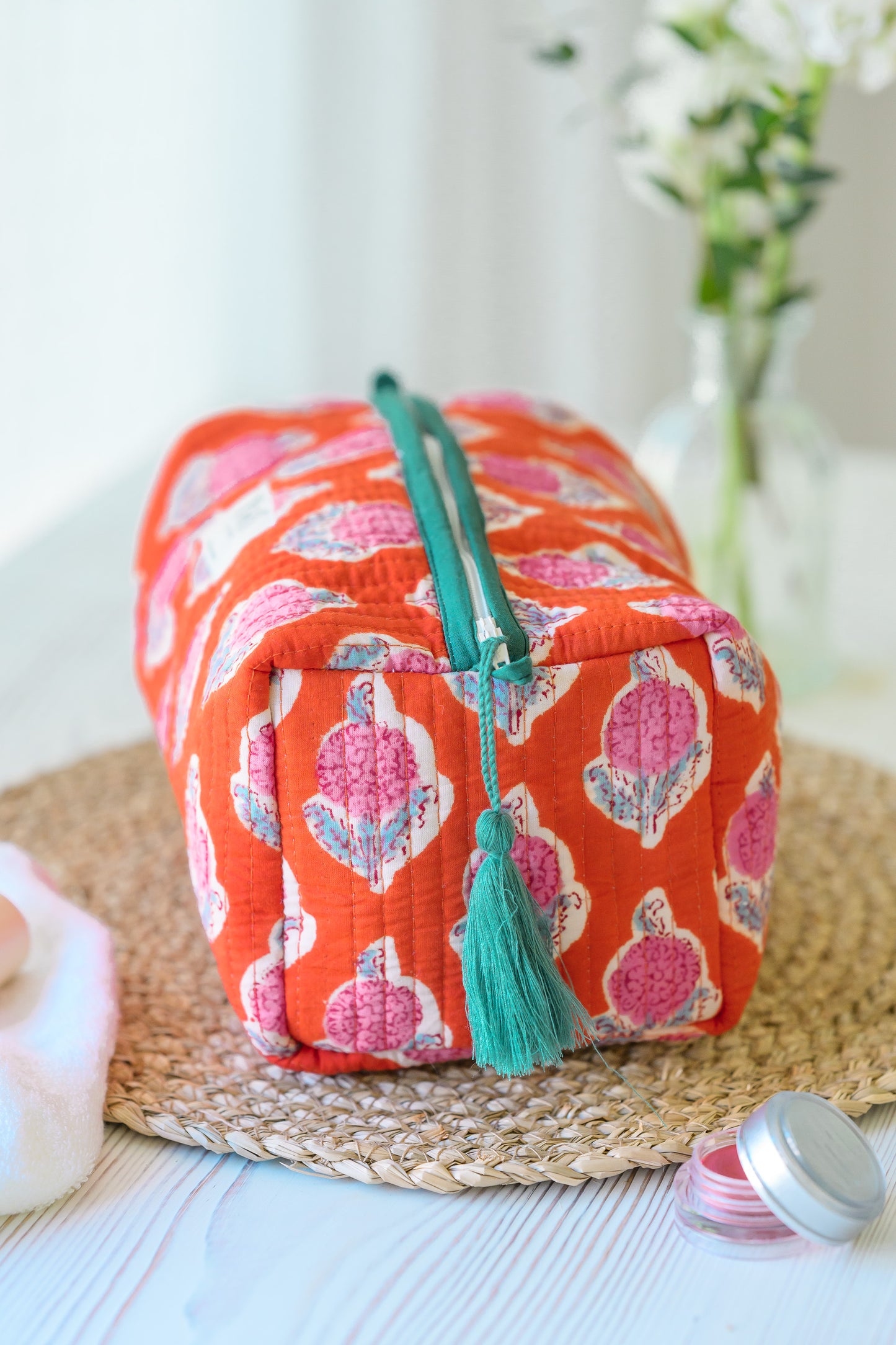 QUILTED COTTON WASH BAG  - ORANGE FLORAL