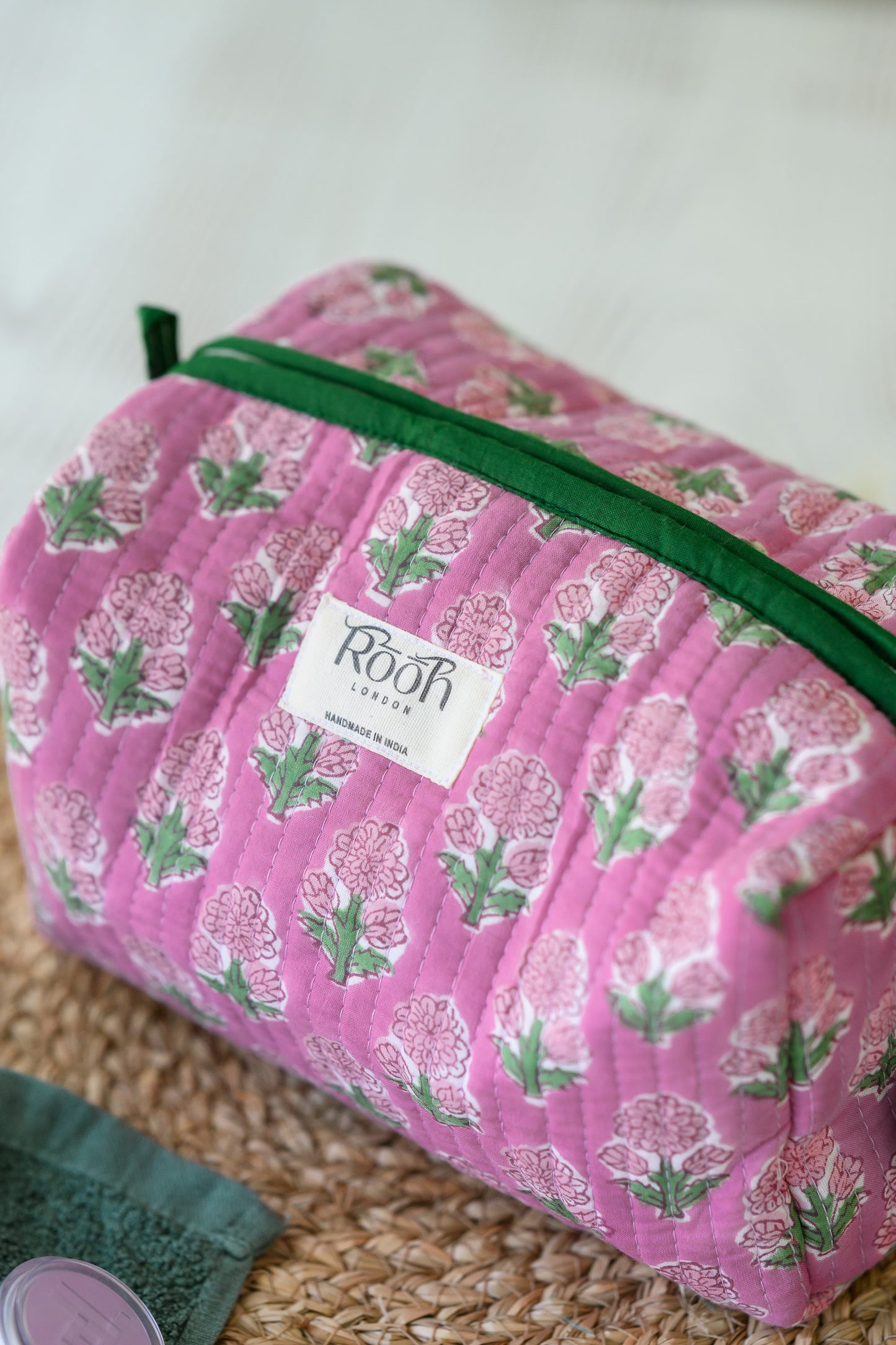 QUILTED COTTON WASH BAG  - MAUVE & GREEN FLORAL