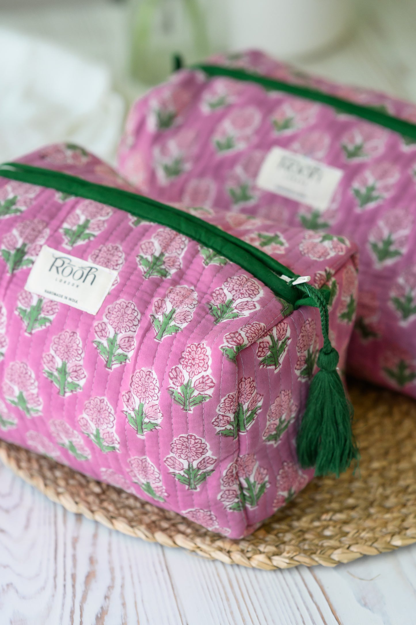 QUILTED COTTON WASH BAG  - MAUVE & GREEN FLORAL