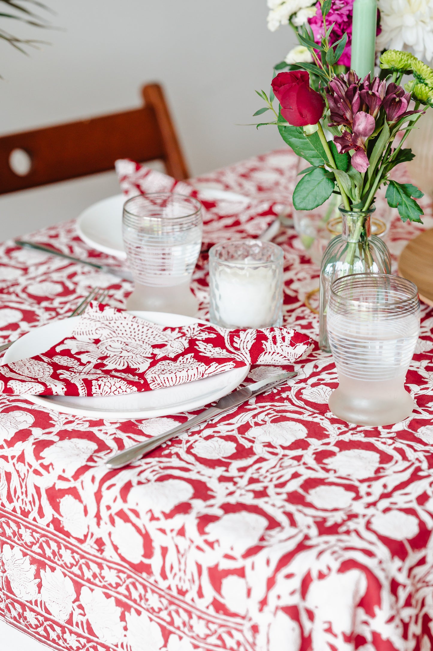 ARUNA TABLECLOTH