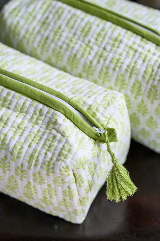 QUILTED COTTON BLOCK PRINT WASH BAG