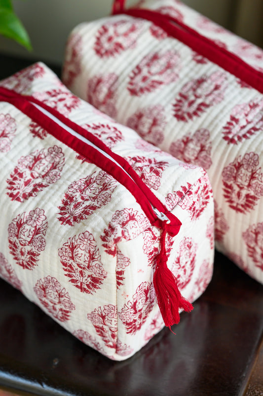 QUILTED COTTON BLOCK PRINT WASH BAG  - RED FLORAL BOOTA