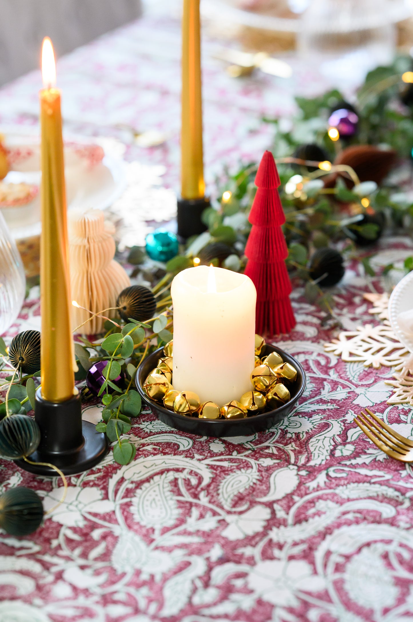 PAISLEY BLOCK PRINT TABLECLOTH