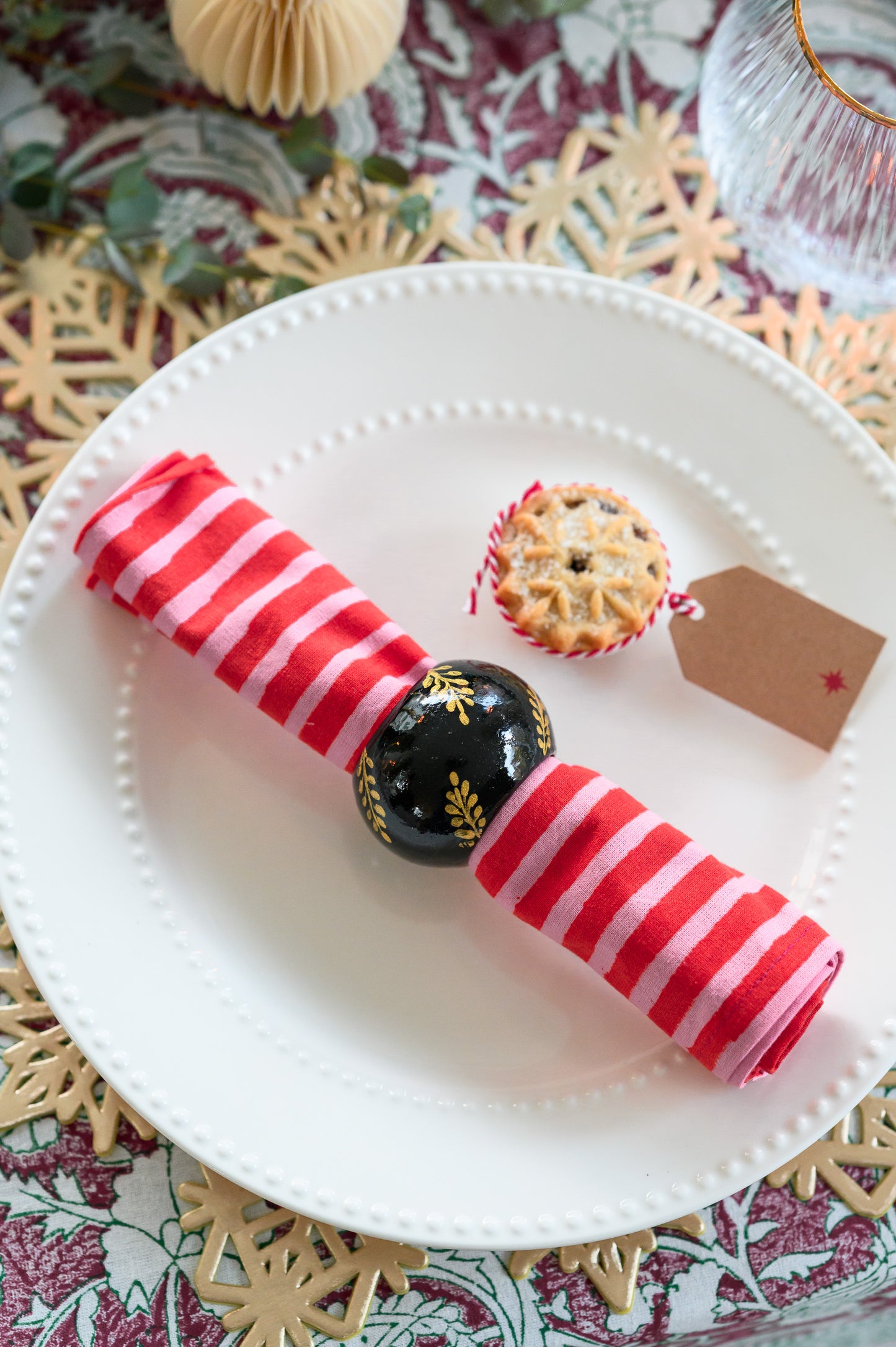 BLACK & GOLD HAND PAINTED NAPKIN RINGS
