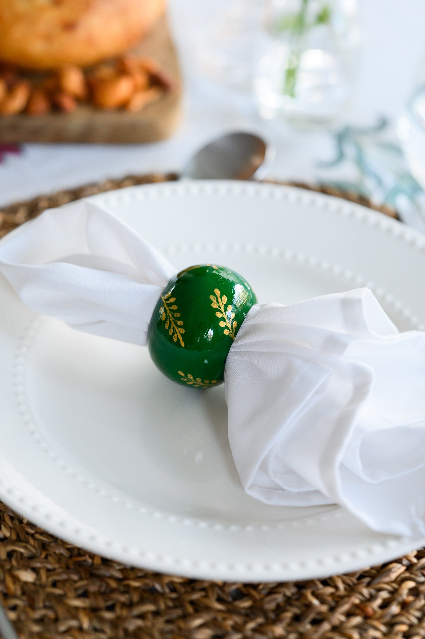 EMERALD GREEN HAND PAINTED NAPKIN RINGS