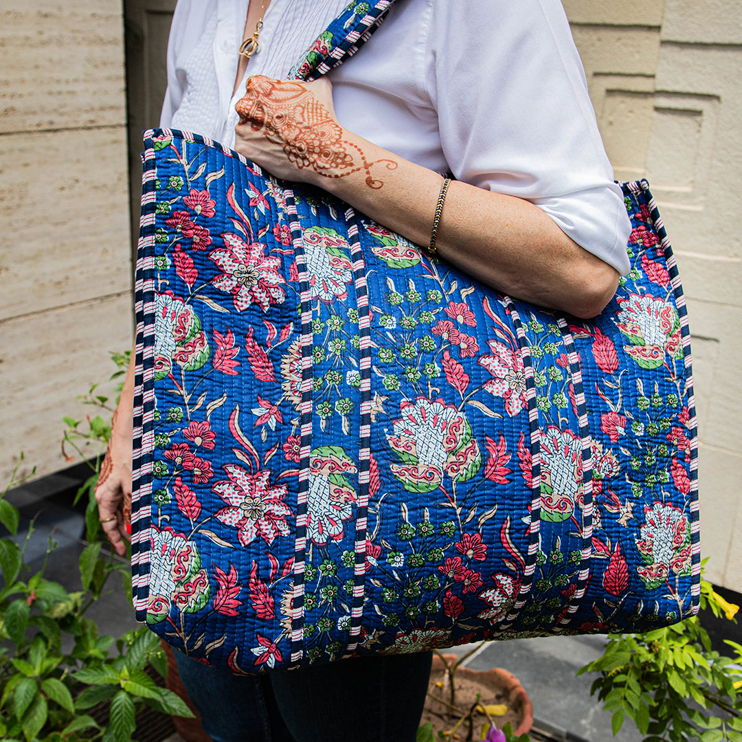 BLUE BLOSSOM BLOCK PRINT QUILTED TOTE BAG