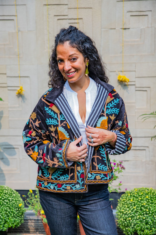 VELVET SUZANI JACKET - BLACK