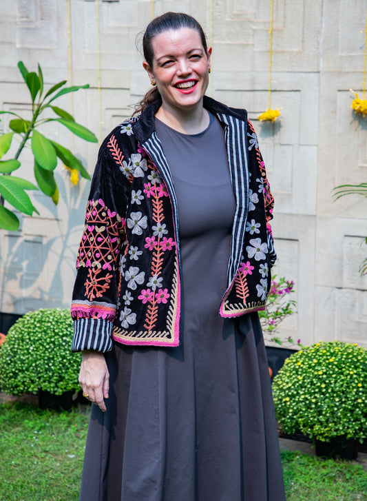 VELVET SUZANI JACKET - BLACK FLORAL