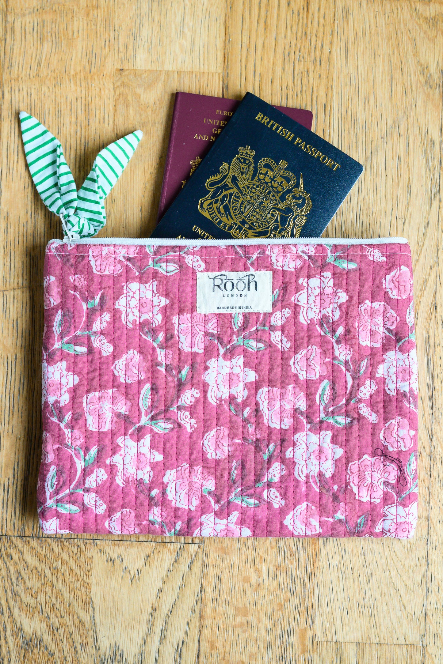 DUSTY ROSE FLORAL QUILTED TRAVEL & COSMETIC POUCH SET