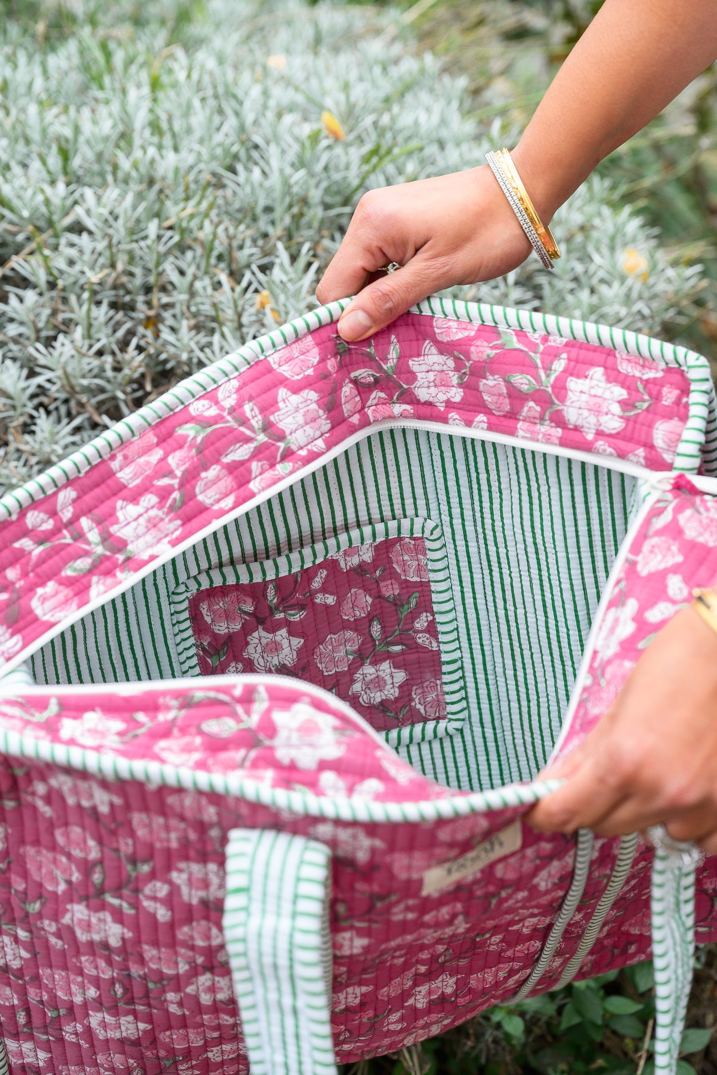 DUSTY ROSE FLORAL QUILTED TOTE BAG
